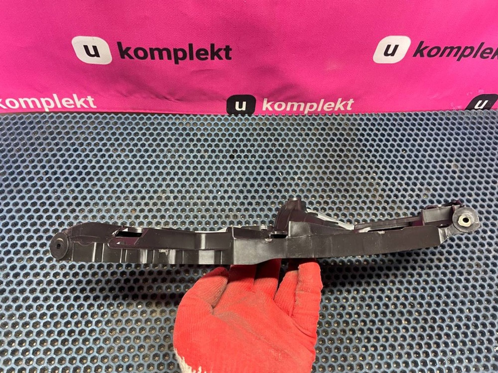 5K0807227A Кронштейн переднего бампера левый L Volkswagen Golf VI, 500 рублей, Нижний Новгород