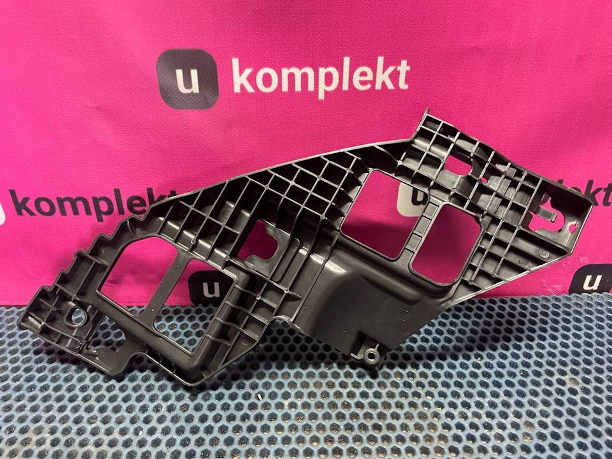 5K0807227A Кронштейн переднего бампера левый L Volkswagen Golf VI, 500 рублей, Нижний Новгород