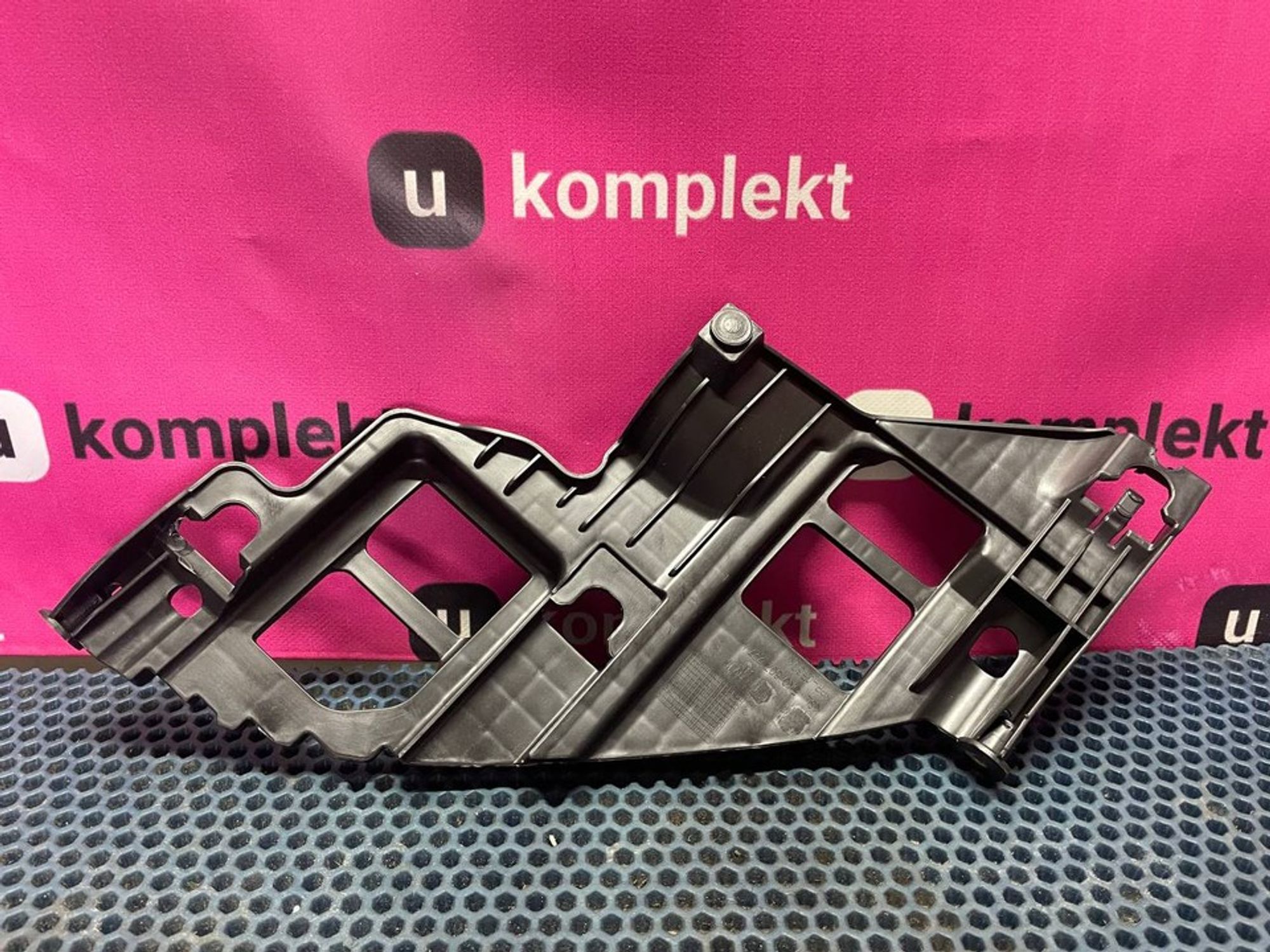 5K0807227A Кронштейн переднего бампера левый L Volkswagen Golf VI, 500 рублей, Нижний Новгород