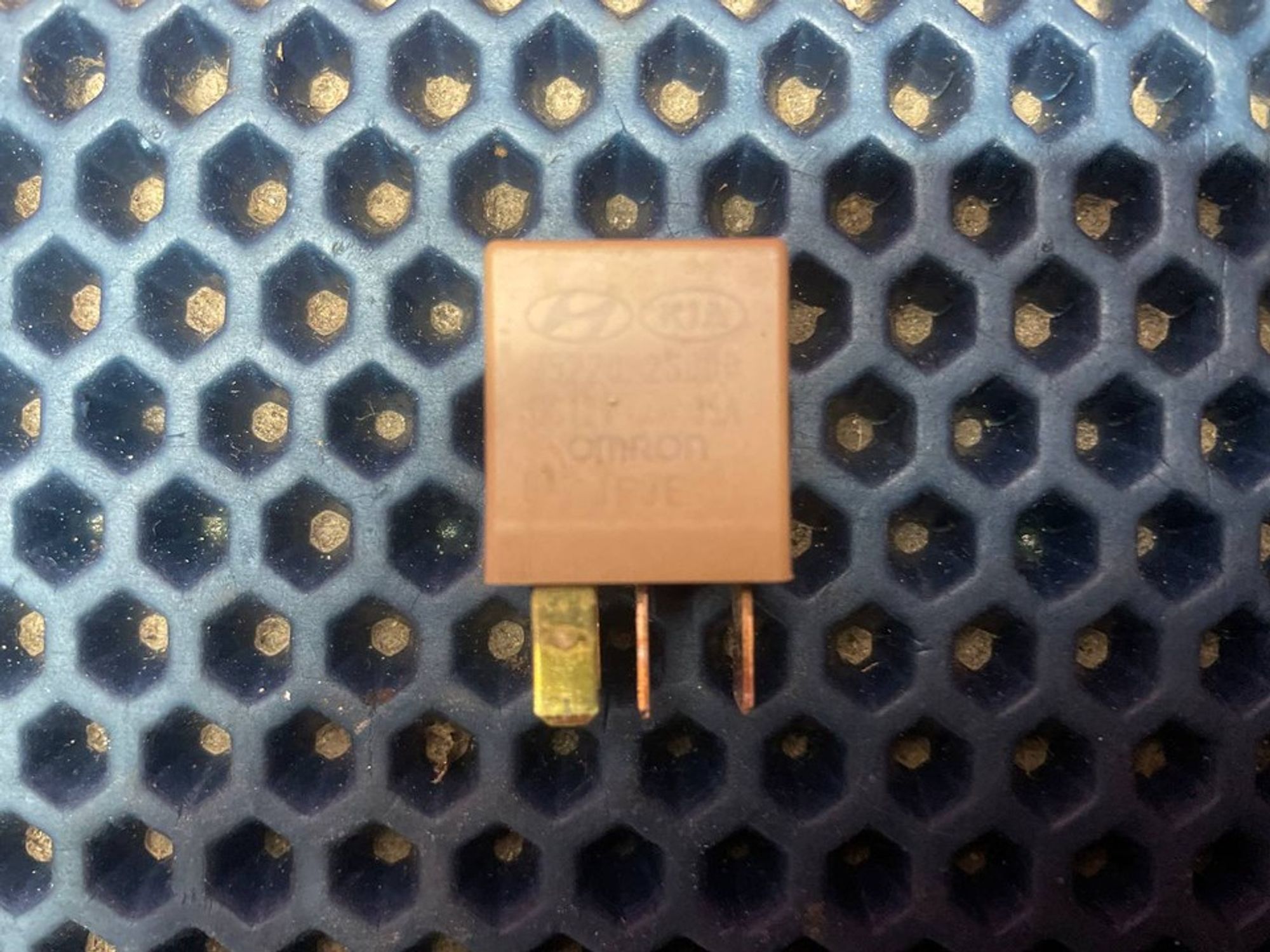 952202S000 Реле Hyundai Solaris I, 500 рублей, Нижний Новгород