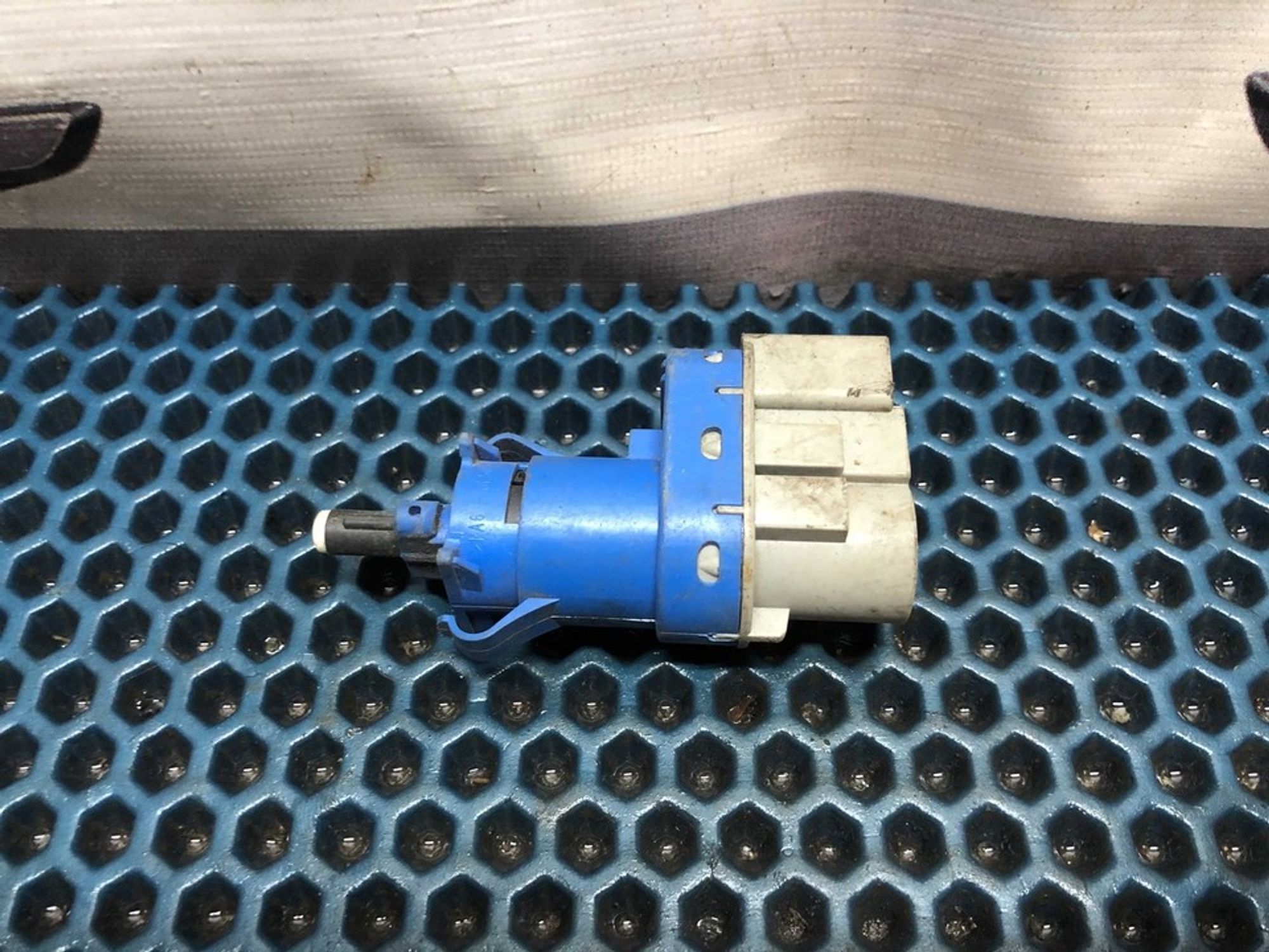 8T4T96854AA Датчик положения педали тормоза Ford Focus III, 700 рублей, Нижний Новгород