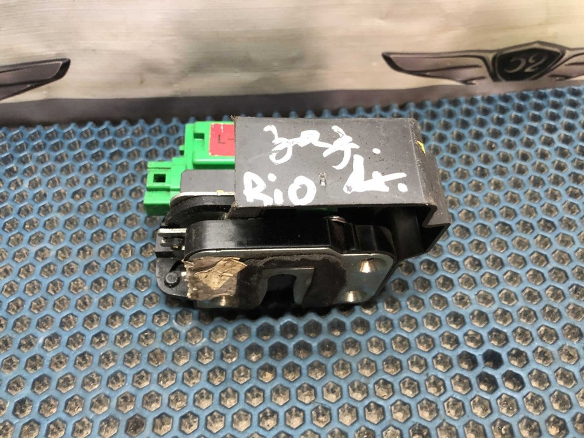 814101R020 Замок двери задней левой L Hyundai Solaris I, 900 рублей, Нижний Новгород