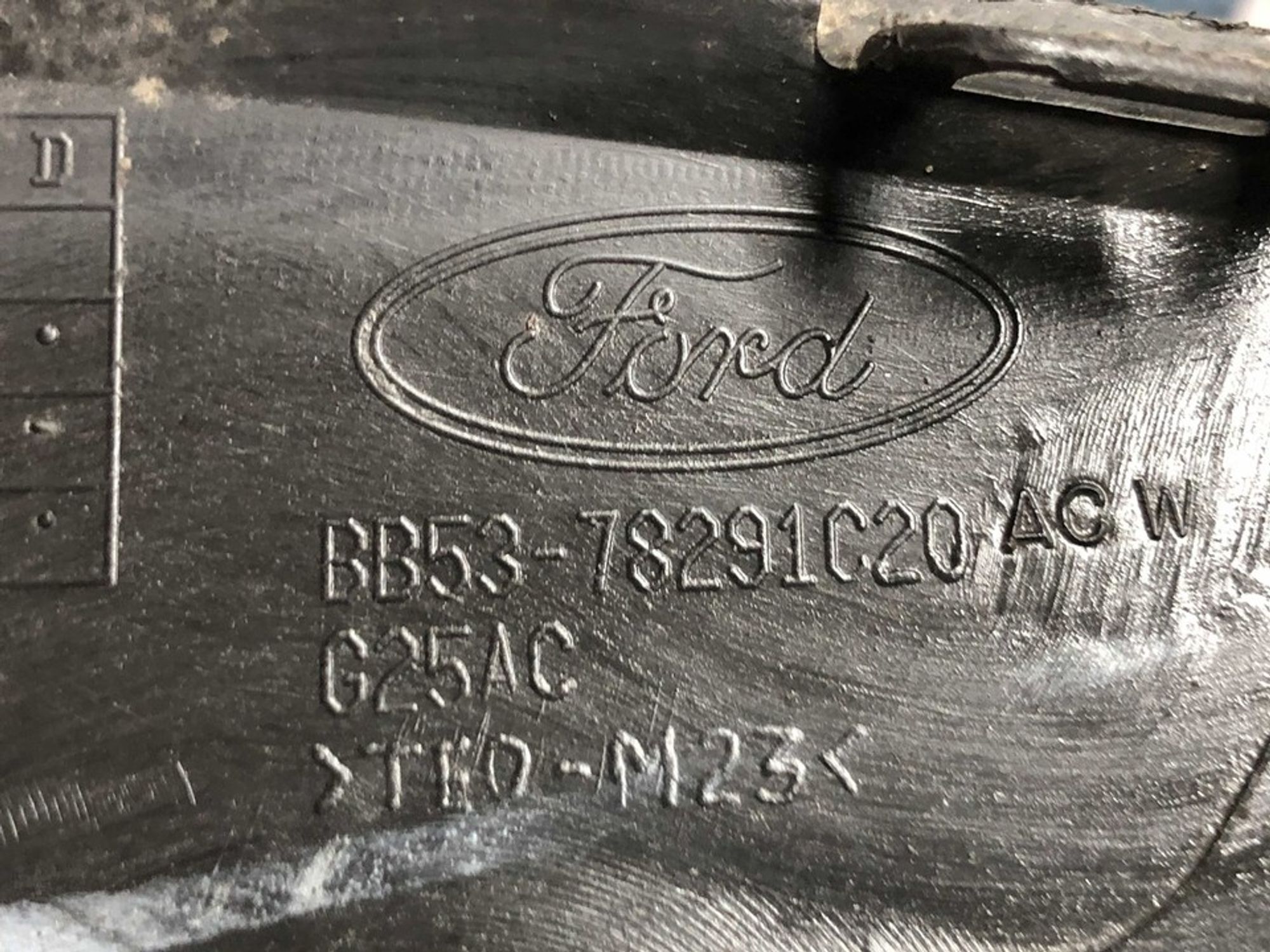 BB5378291C20 Расширитель крыла задний правый R Ford Explorer V, 1000 рублей, Нижний Новгород