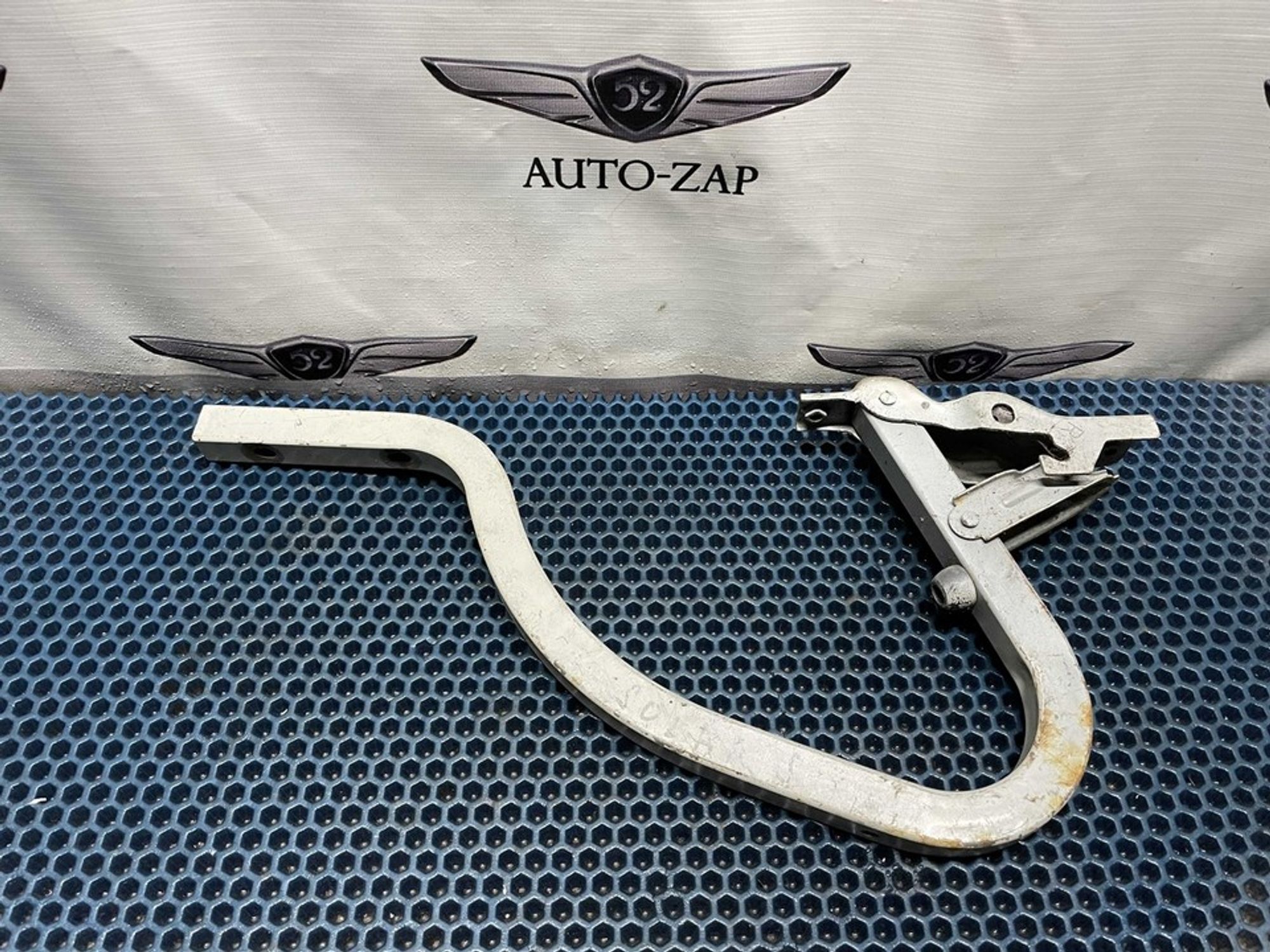 792204L000 Петля крышки багажника правая R Hyundai Solaris I, 900 рублей, Нижний Новгород