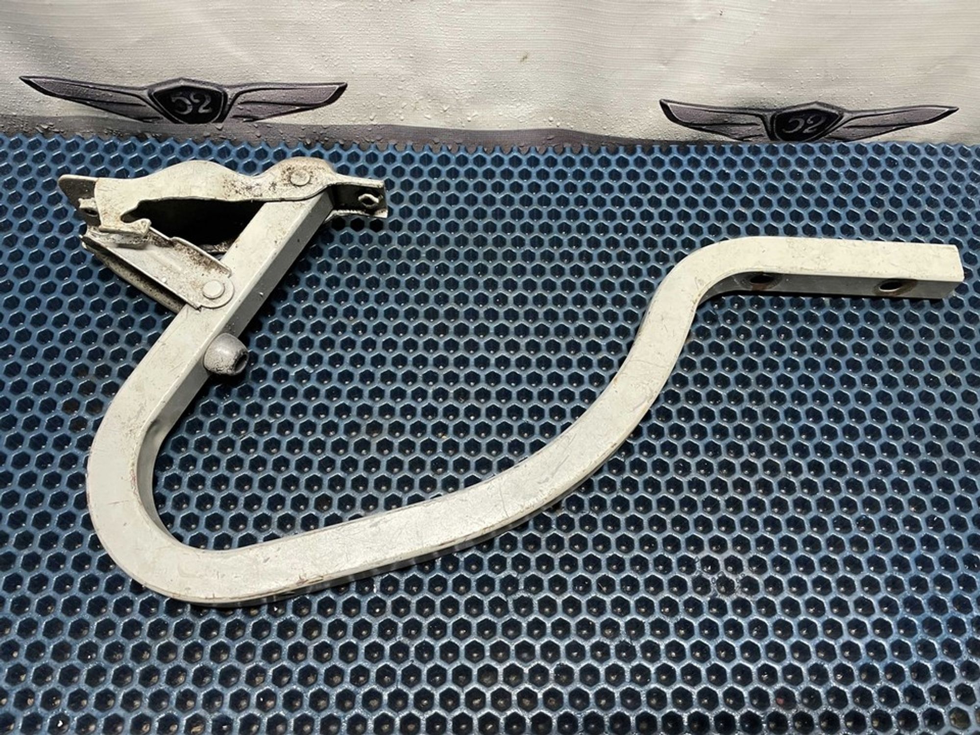 792204L000 Петля крышки багажника правая R Hyundai Solaris I, 900 рублей, Нижний Новгород