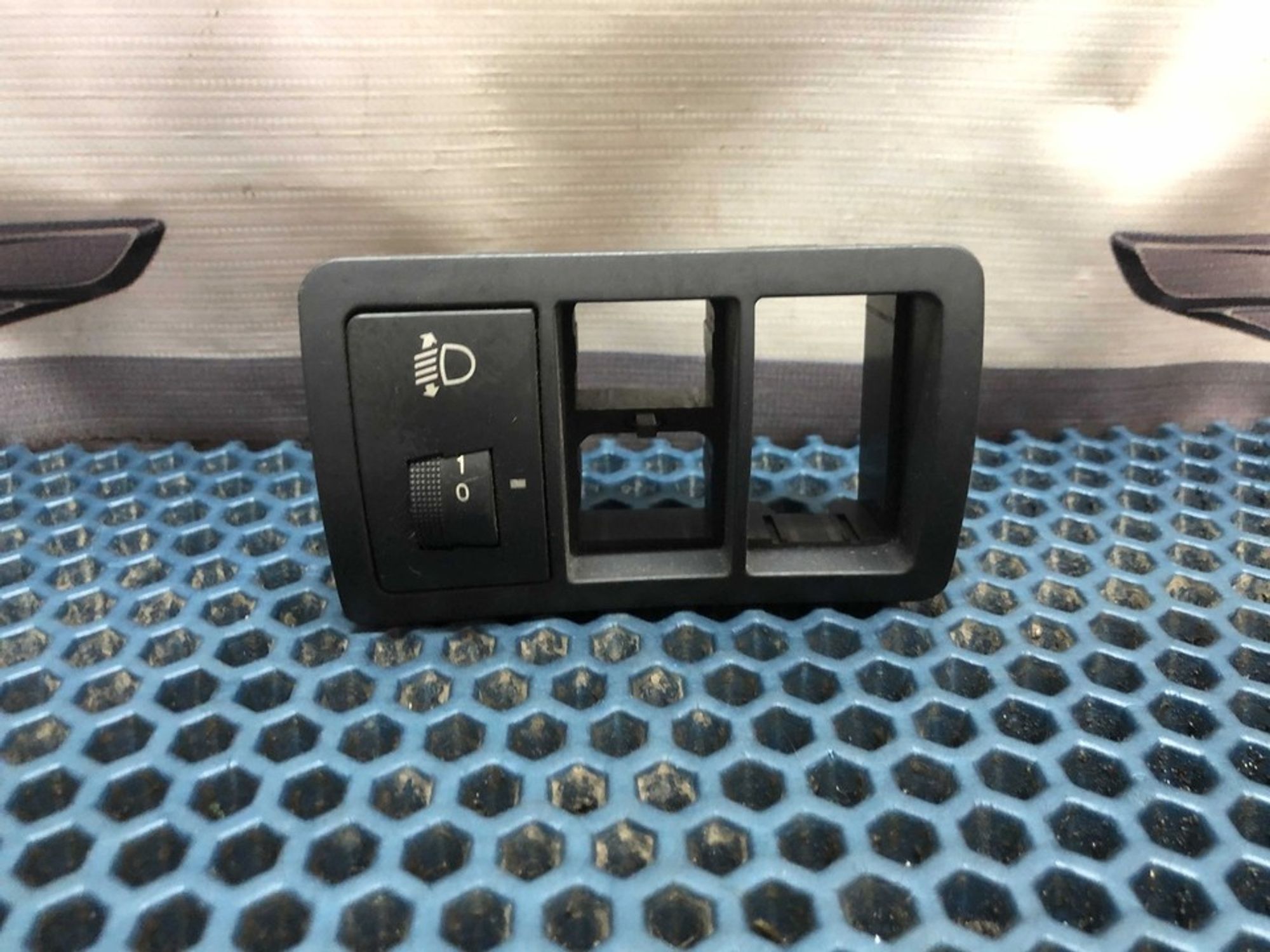 937112H300 Блок кнопок Hyundai Elantra HD, 500 рублей, Нижний Новгород