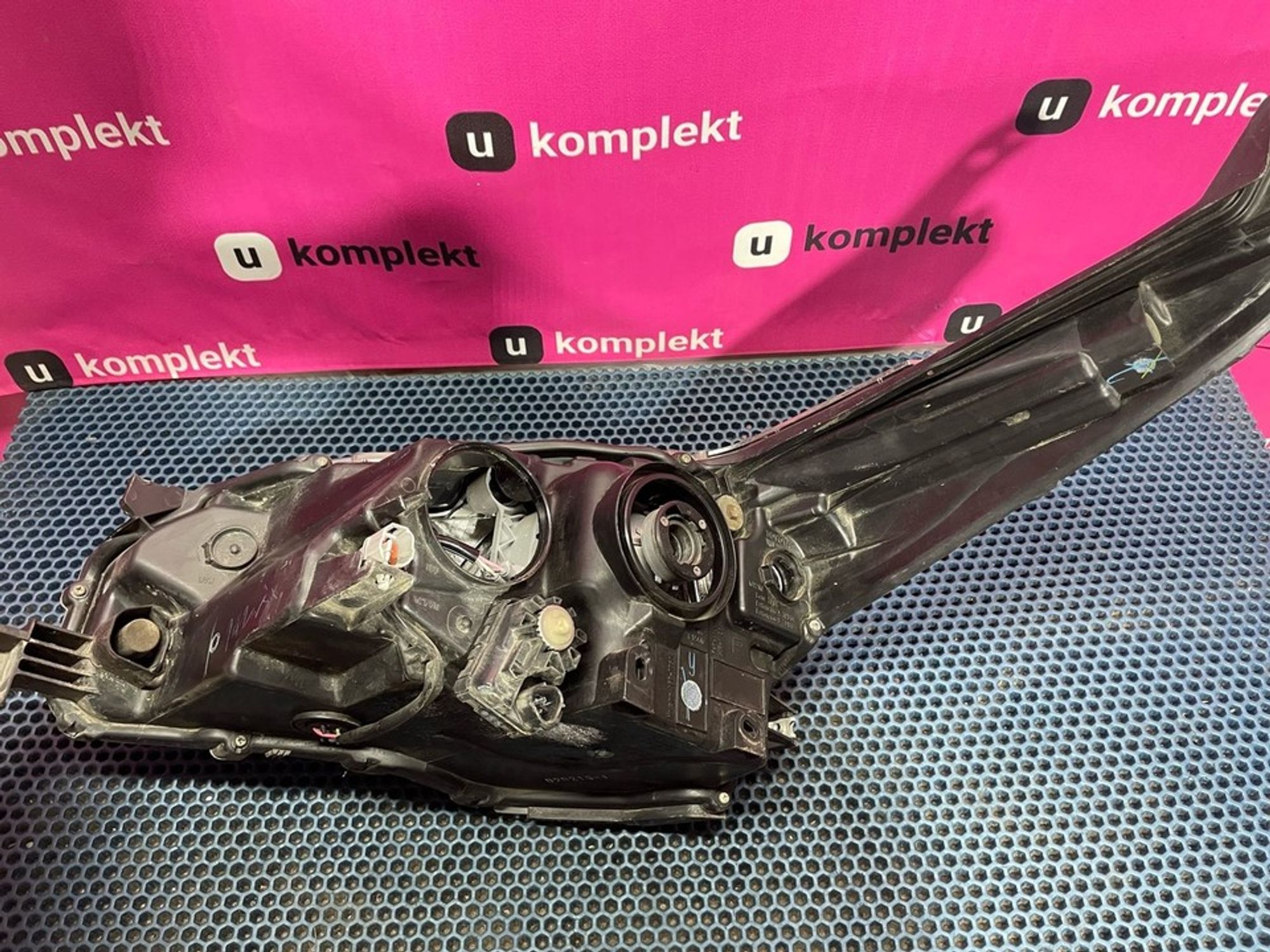 811300KG31 Фара правая R Toyota Fortuner II, 17000 рублей, Нижний Новгород