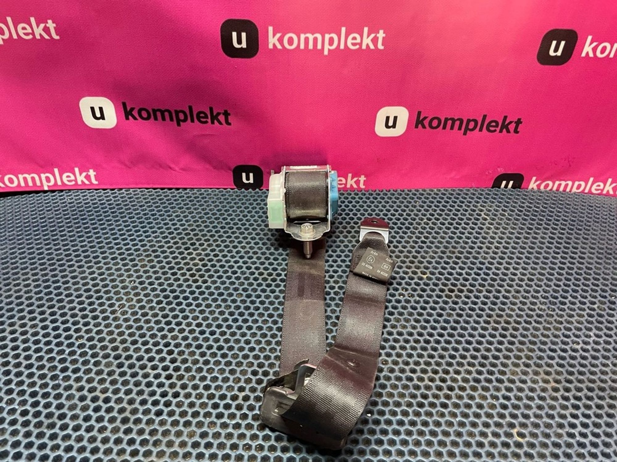 898104L010 Ремень безопасности задний левый L Hyundai Solaris I, 500 рублей, Нижний Новгород