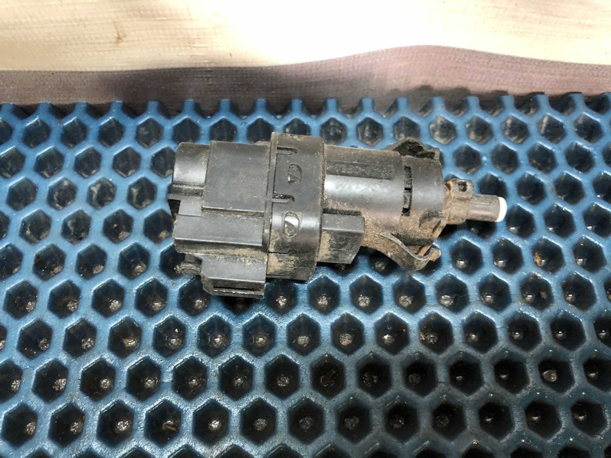 3M5T13480AC Датчик включения стоп сигнала BMW 3 E30, 500 рублей, Нижний Новгород