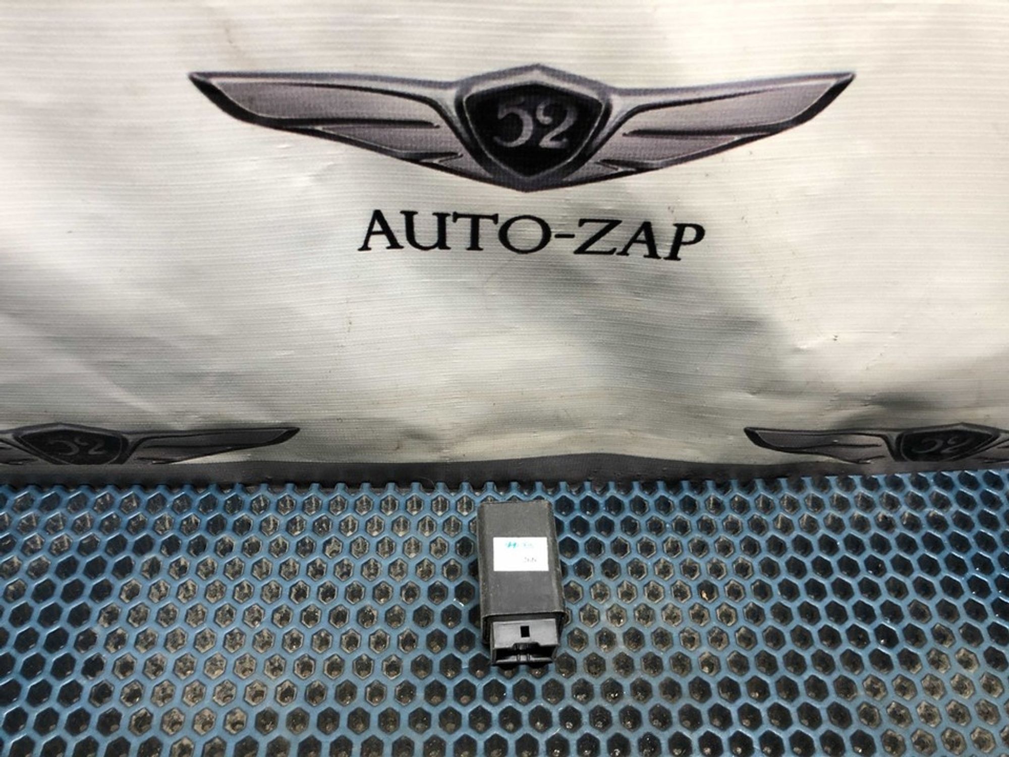 952401R100 Реле стоп сигнала Hyundai Solaris I, 500 рублей, Нижний Новгород