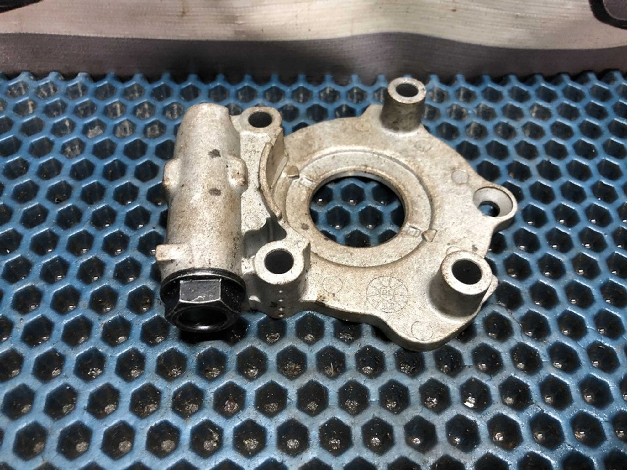 261202B000 Крышка масляного насоса Hyundai Solaris I, 900 рублей, Нижний Новгород