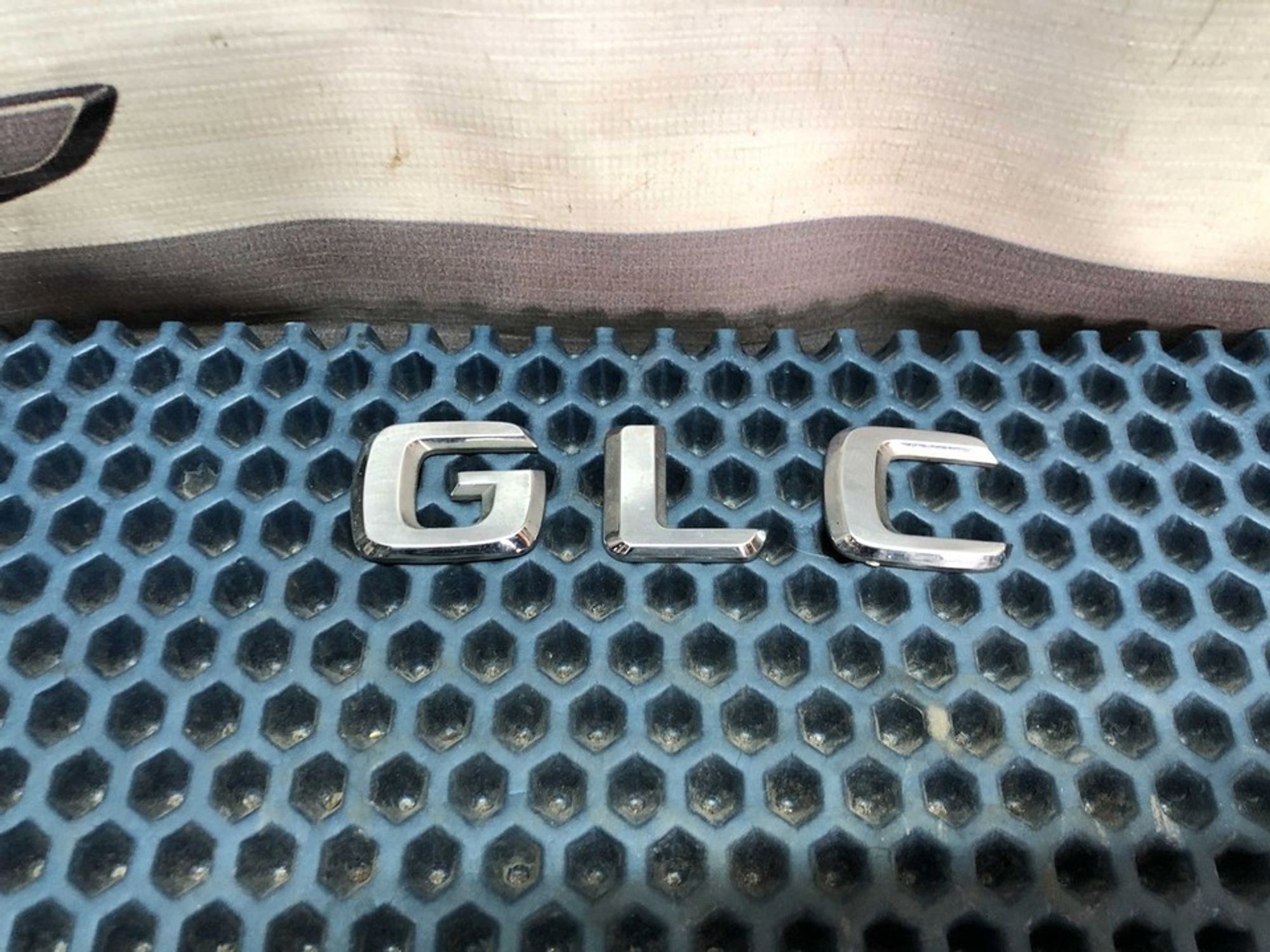 Эмблема на крышку багажника Mercedes-Benz GLC Coupe C253, 500 рублей, Нижний Новгород