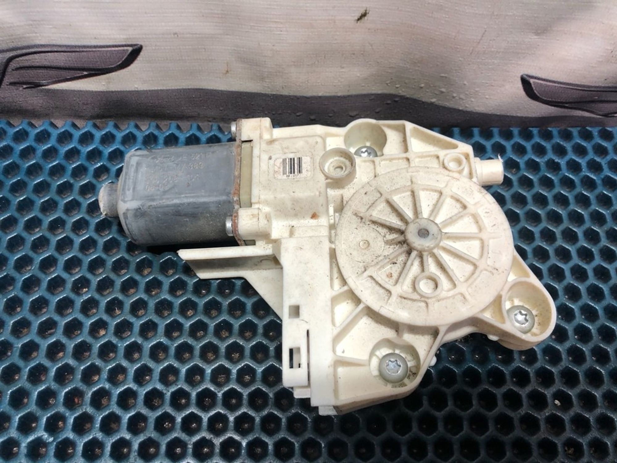 1347885 Моторчик стеклоподъемника передний левы..., 500 рублей, Нижний Новгород