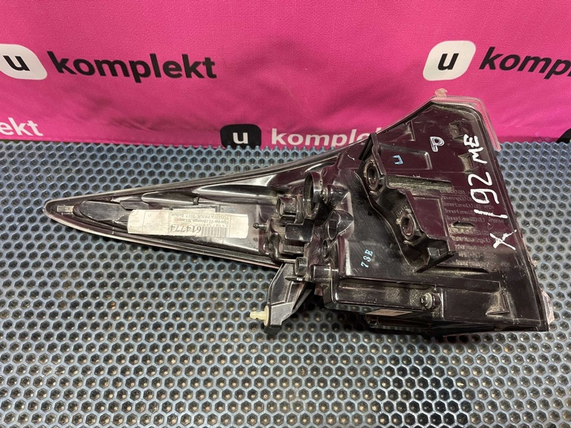 8155047281 Фонарь задний правый R Toyota Prius XW50, 3000 рублей, Нижний Новгород