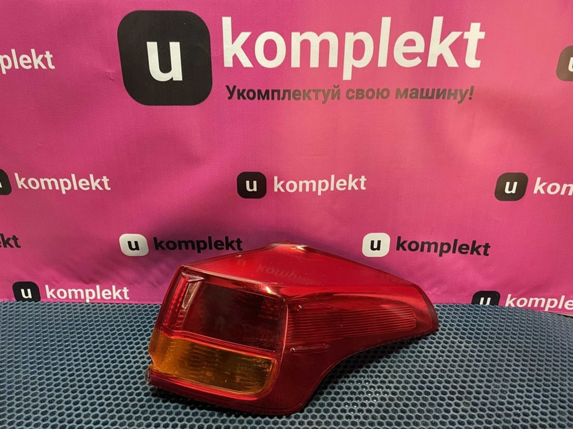 8155142170 Фонарь задний правый наружный R Toyota RAV4 CA40, 1900 рублей, Нижний Новгород