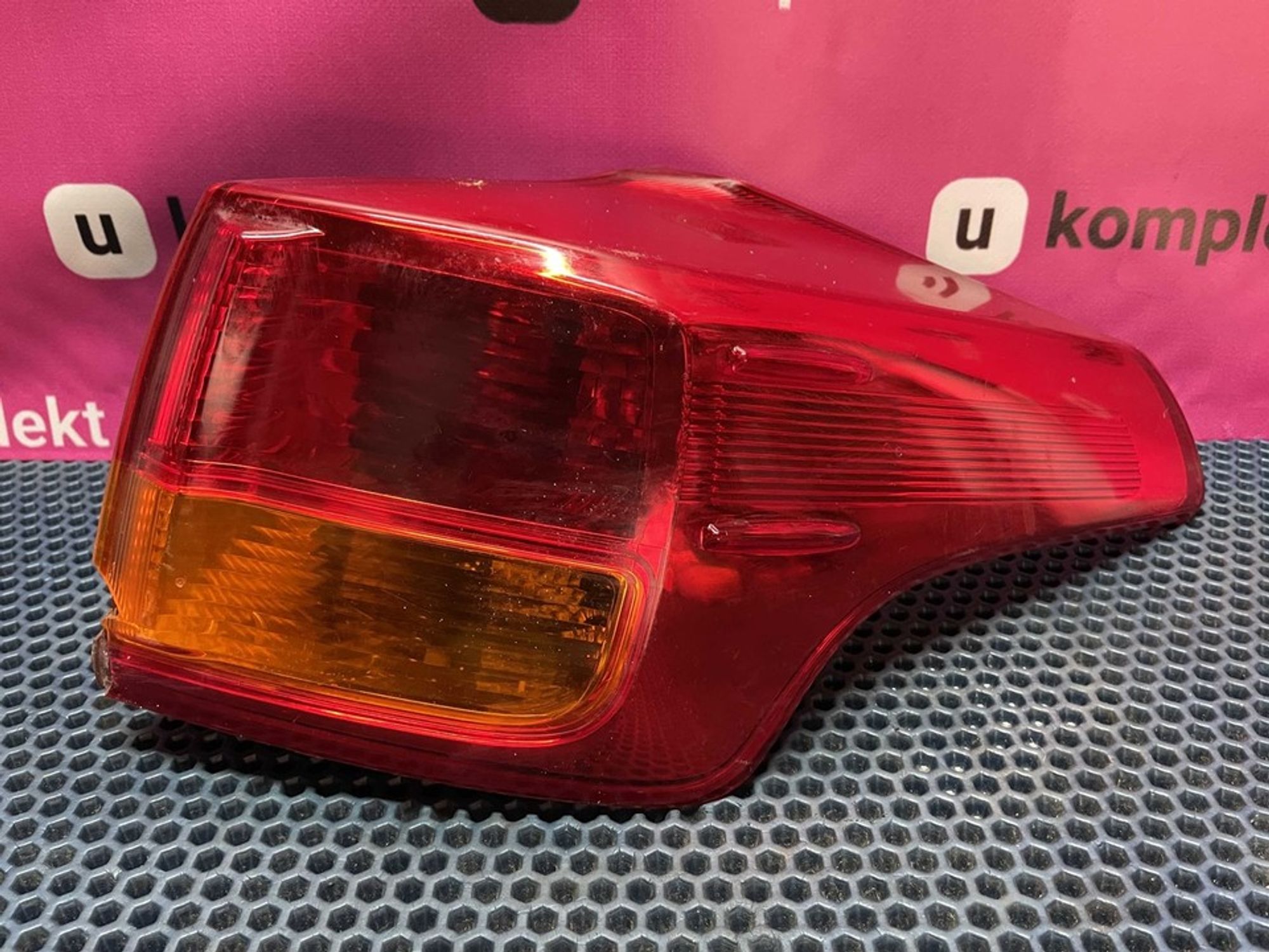 8155142170 Фонарь задний правый наружный R Toyota RAV4 CA40, 1900 рублей, Нижний Новгород