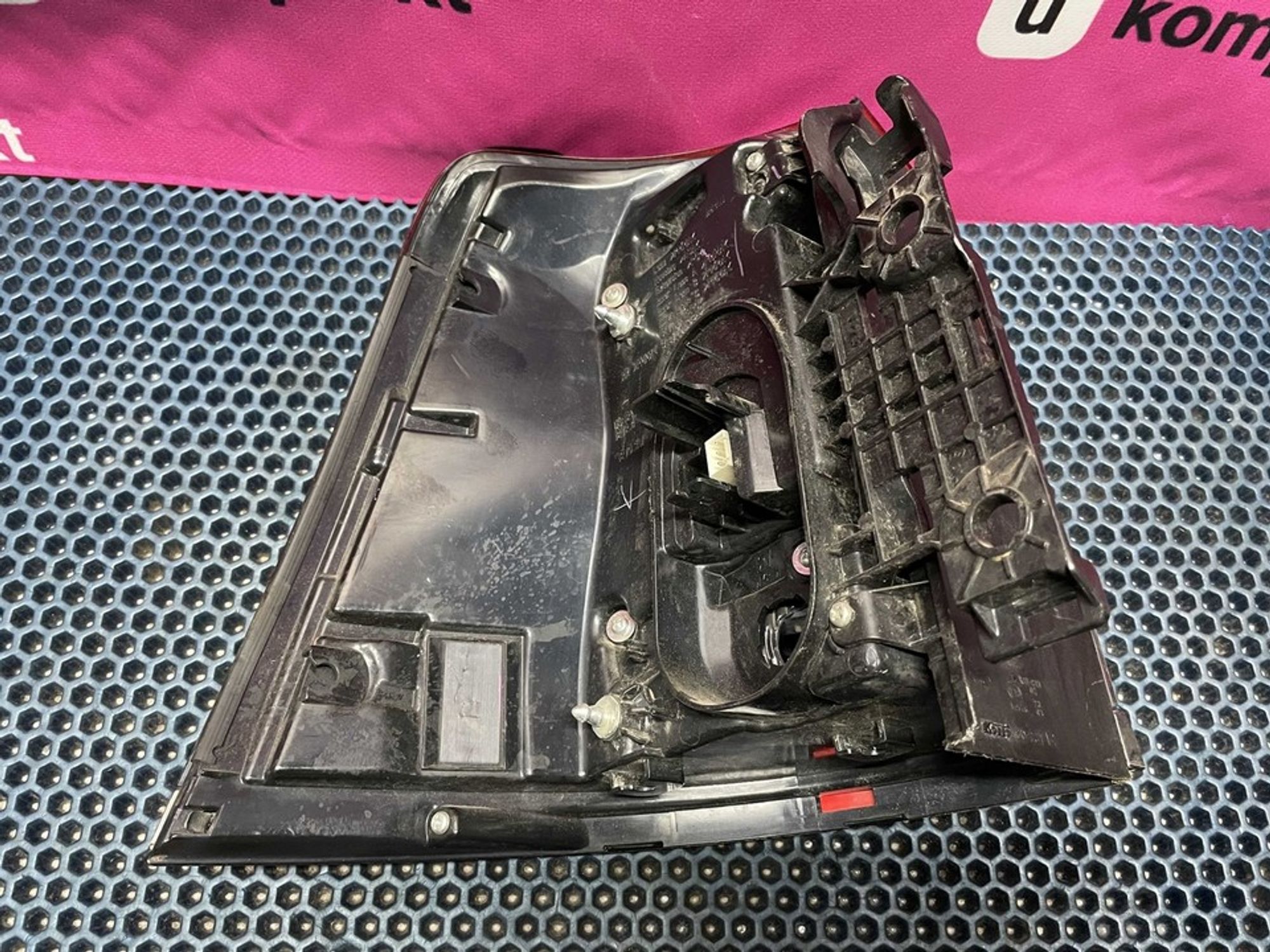 8155160B80 Фонарь задний правый наружный R Toyota Land Cruiser 200, 2500 рублей, Нижний Новгород