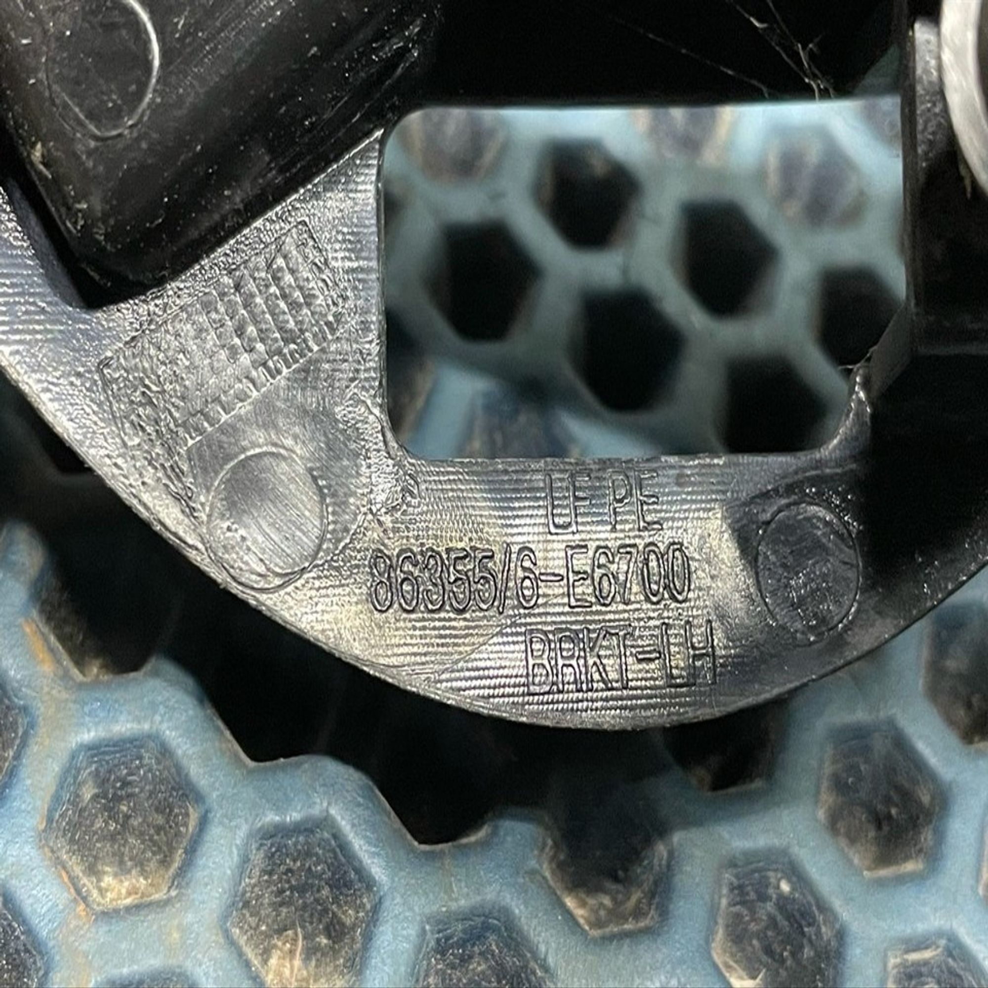 86356E6700 Крепеж эмблемы левый L Hyundai Sonata VII LF, 900 рублей, Нижний Новгород