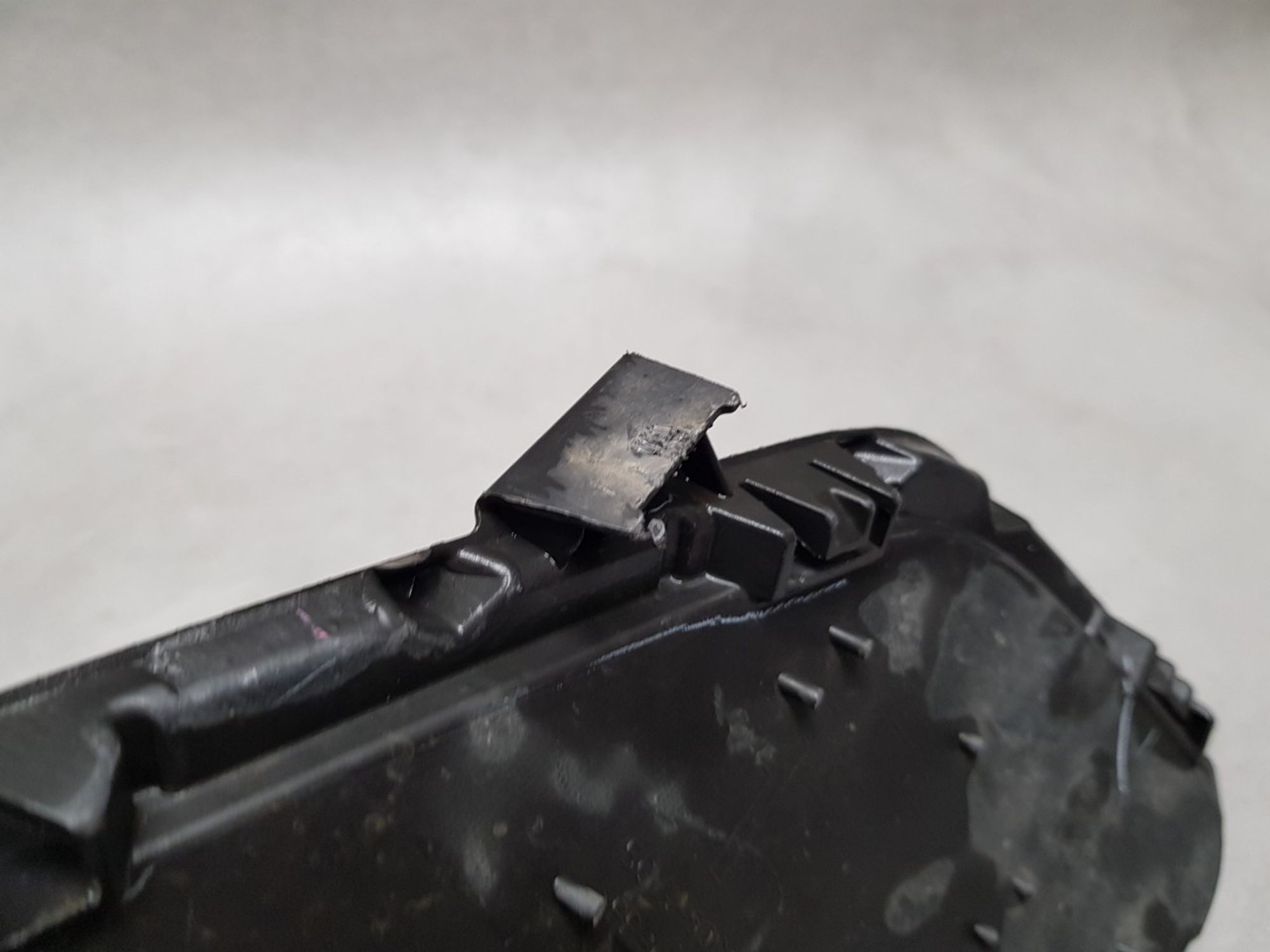 BDL850C12 Облицовка противотуманной фары правой R Mazda 3 III, 1000 рублей, Нижний Новгород