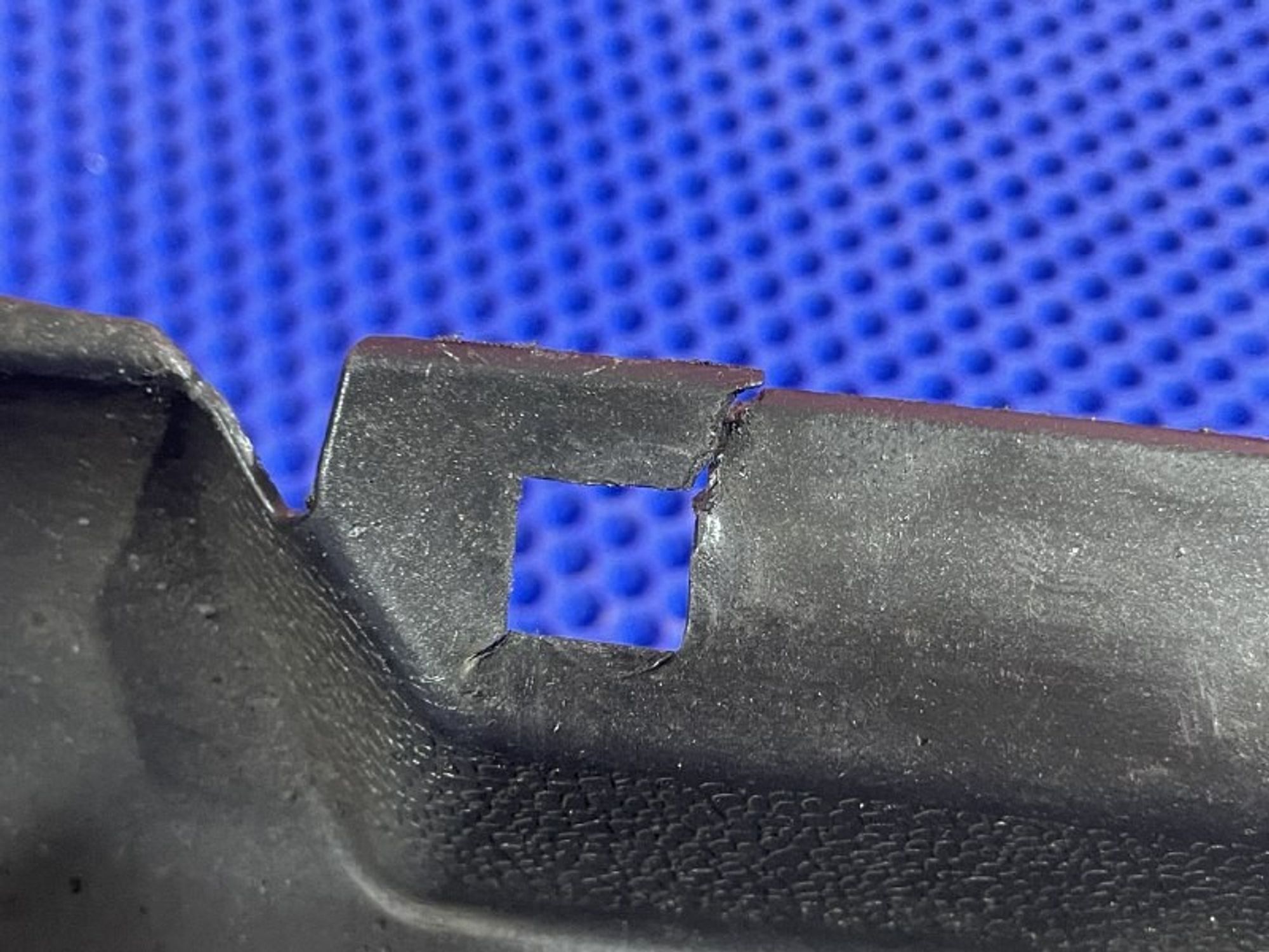 868114L500 Локер передний левый L Hyundai Solaris I, 1000 рублей, Нижний Новгород