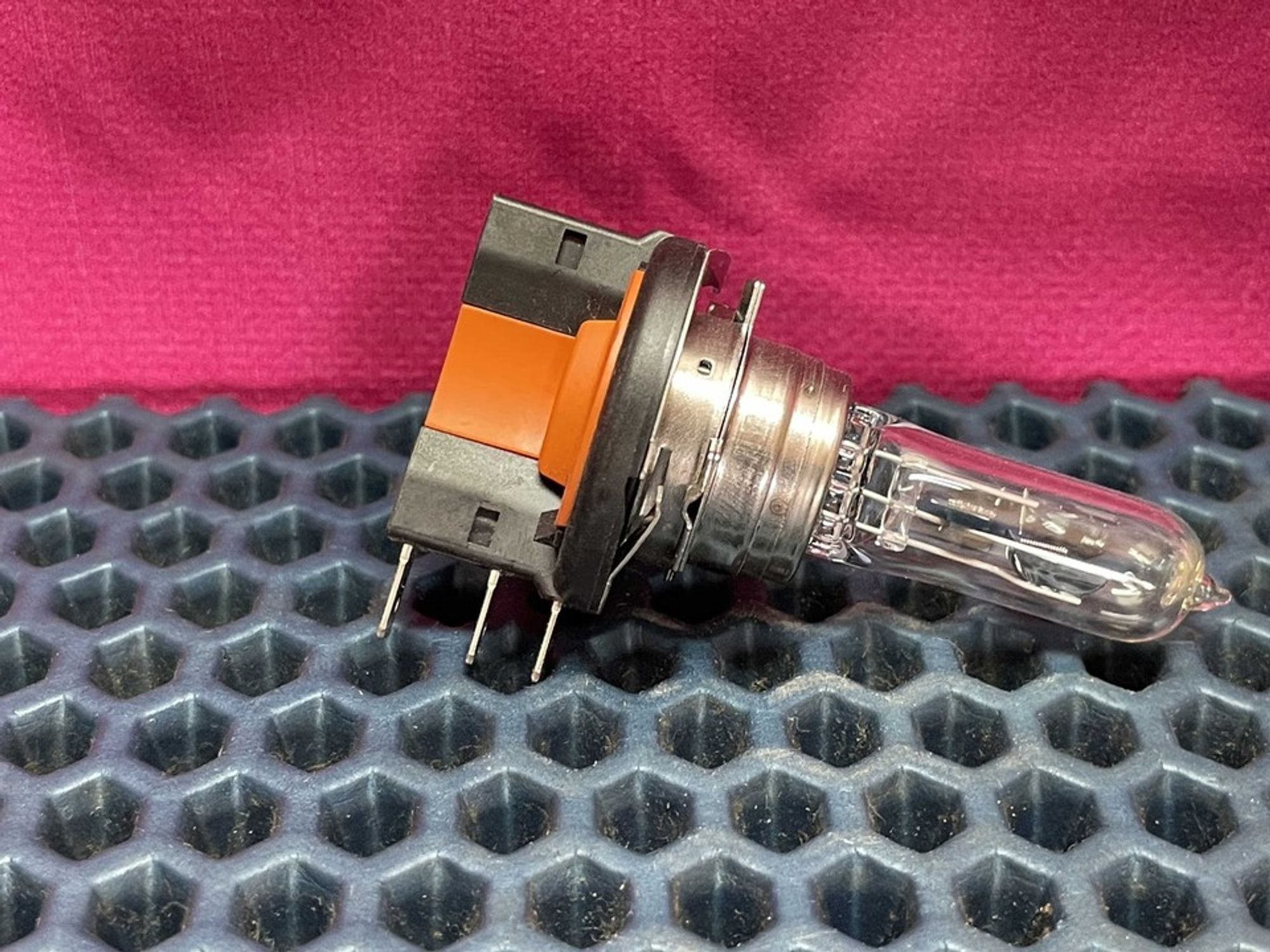 64176 Лампа OSRAM H15 Volkswagen Golf VI, 600 рублей, Нижний Новгород