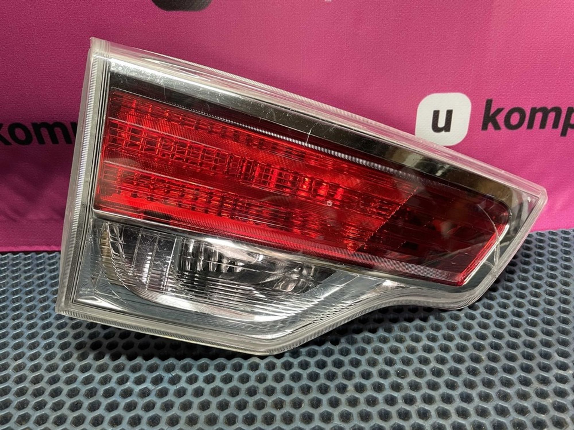 815800E050 Фонарь задний левый внутренний L Toyota Highlander U50, 1200 рублей, Нижний Новгород