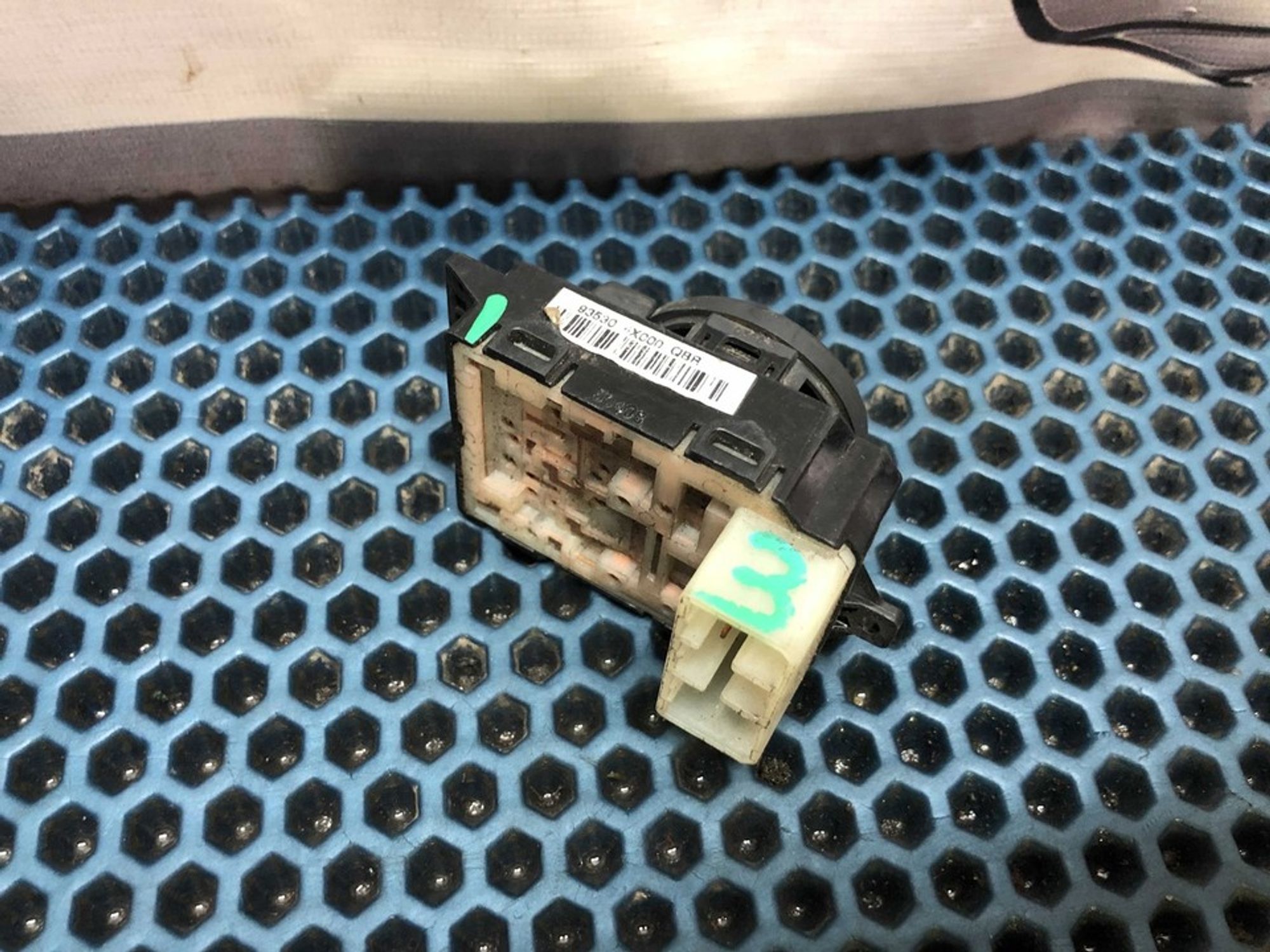 935304X000 Переключатель регулировки зеркал Kia Rio III, 700 рублей, Нижний Новгород