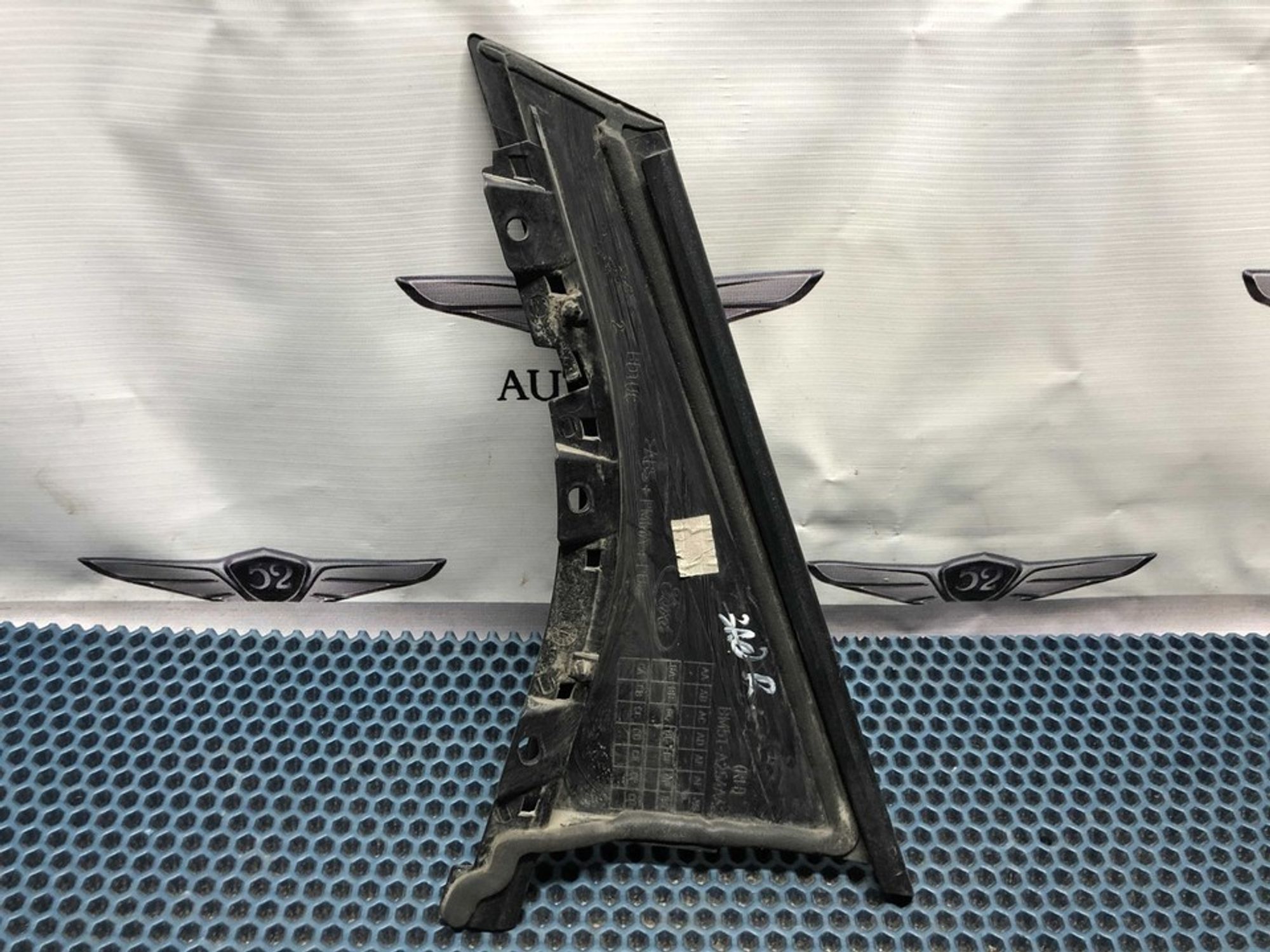 BM51A254A42 Накладка двери задняя правая R Ford Focus III, 700 рублей, Нижний Новгород