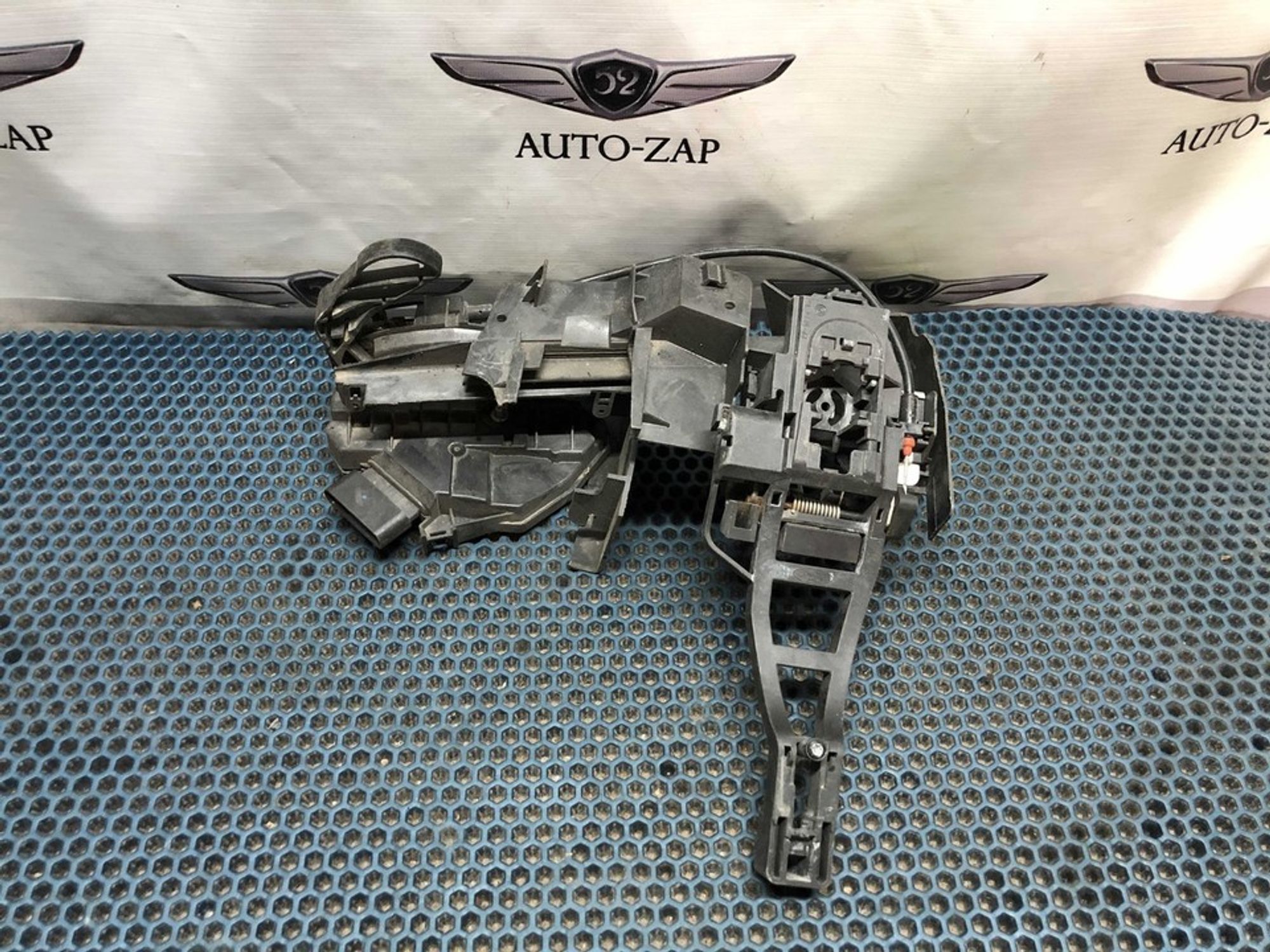 BM5AA21812BC Замок двери передней правой R Ford Focus III, 1300 рублей, Нижний Новгород