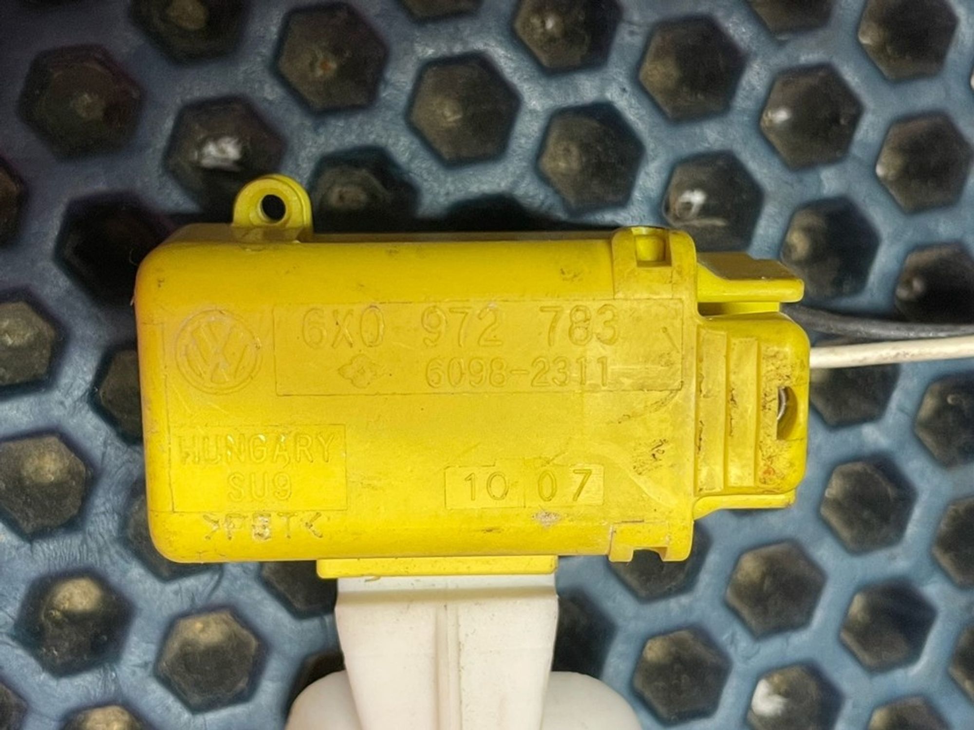 3C1857705 Ремень безопасности передний левый L Volkswagen Passat B6, 2500 рублей, Нижний Новгород