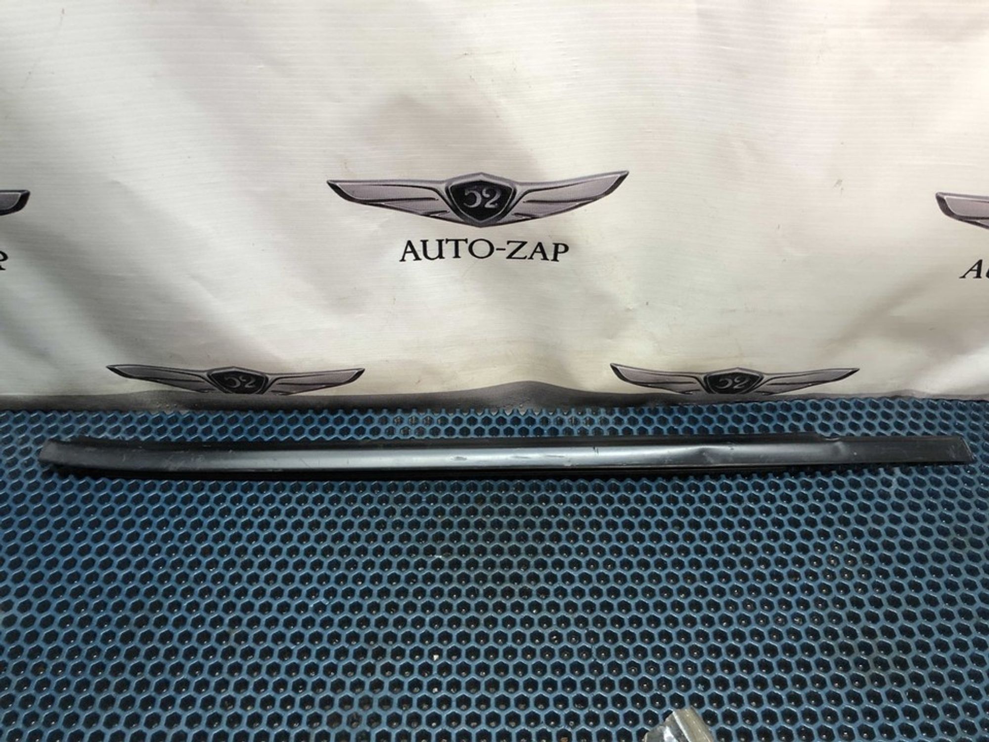 828201KA0A Уплотнитель стекла задний правый R Nissan Juke, 500 рублей, Нижний Новгород