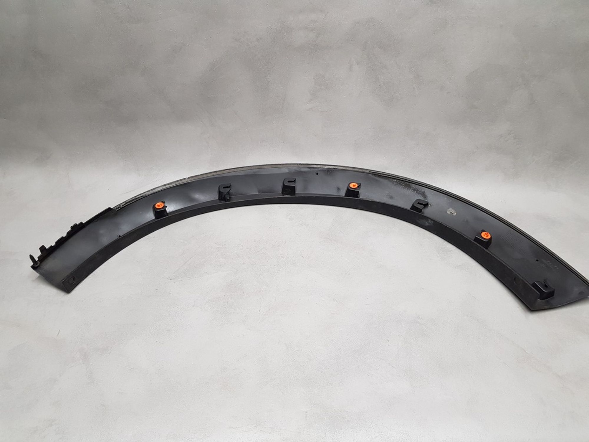 31283105 Накладка арки крыла переднего правого R Volvo XC70 II, 800 рублей, Нижний Новгород