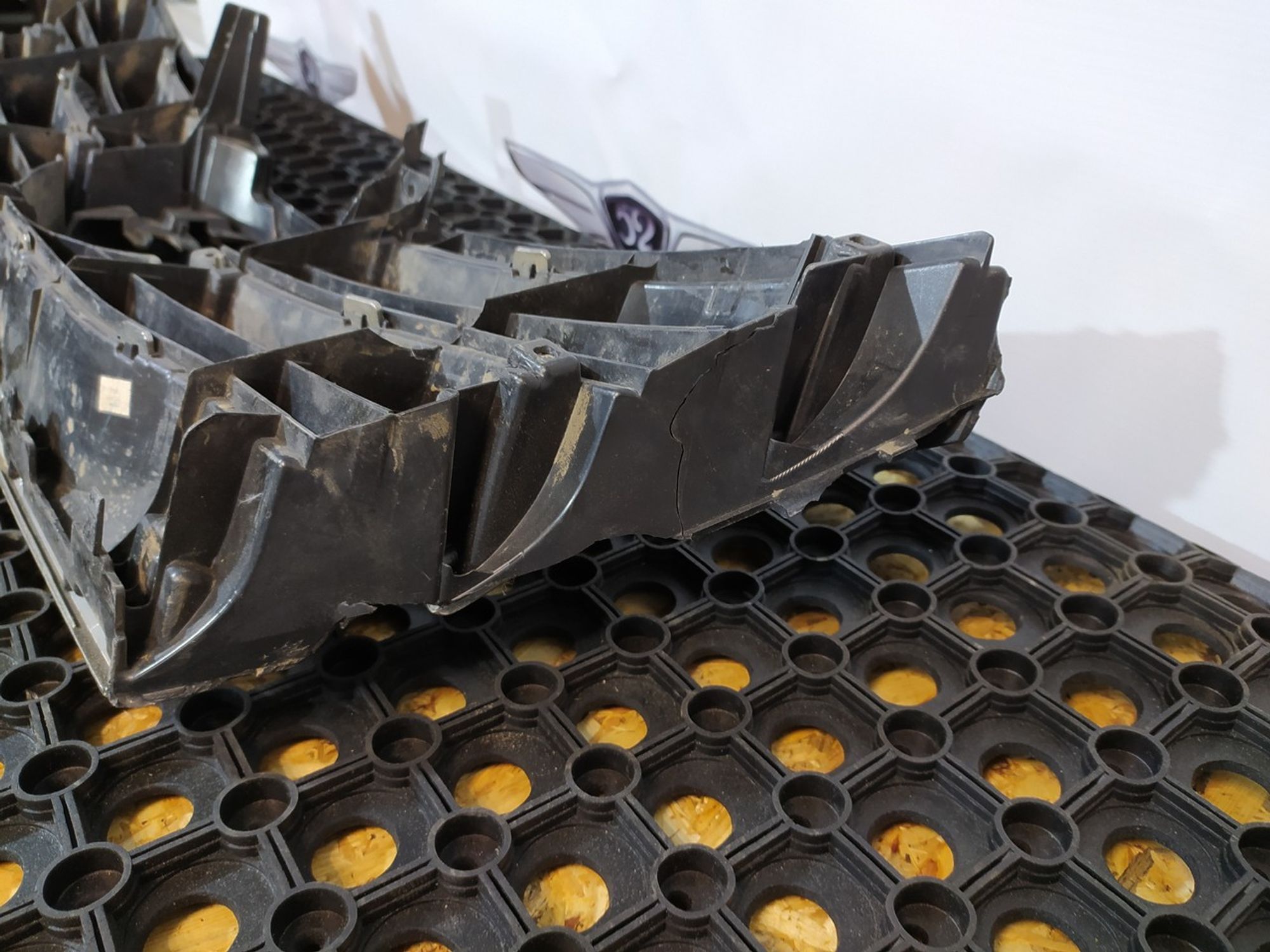 531000K850 Решетка радиатора Toyota Fortuner II, 1600 рублей, Нижний Новгород