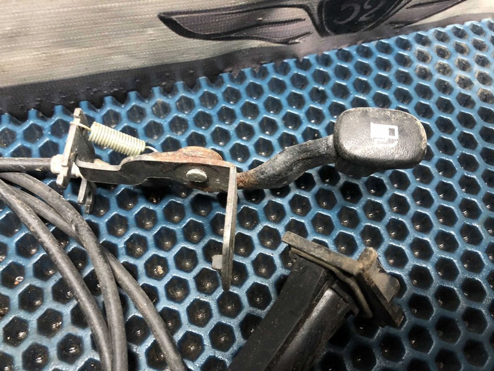 815901R001 Трос лючка бензобака Hyundai Solaris I, 700 рублей, Нижний Новгород