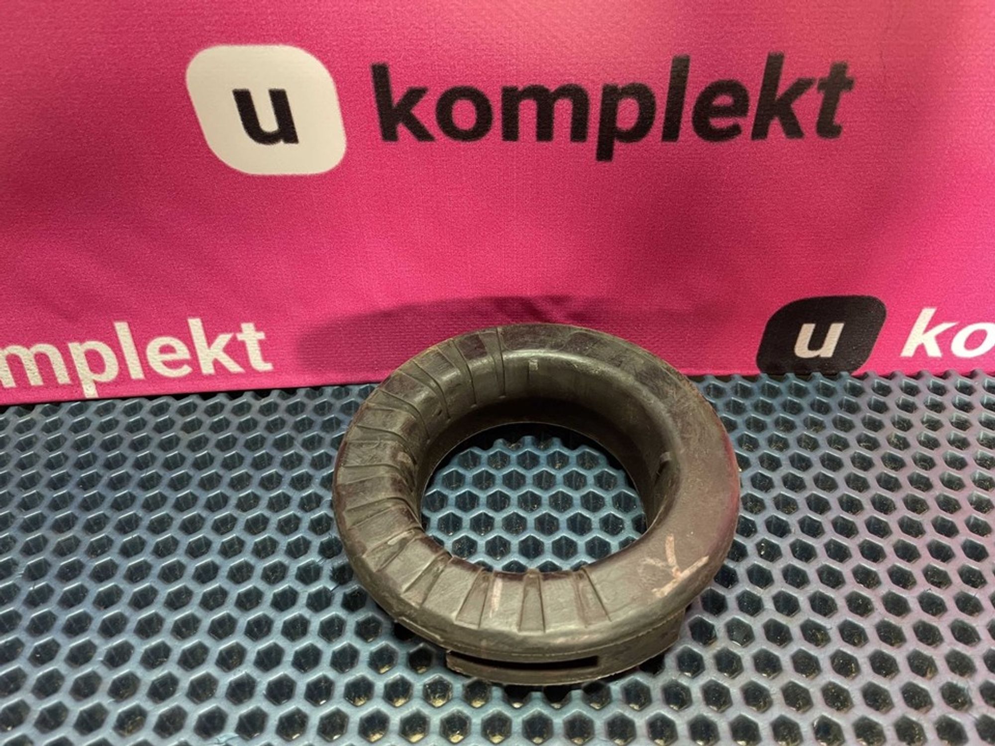 553313X000 Проставка под заднии пружины подвески Hyundai Solaris I, 300 рублей, Нижний Новгород