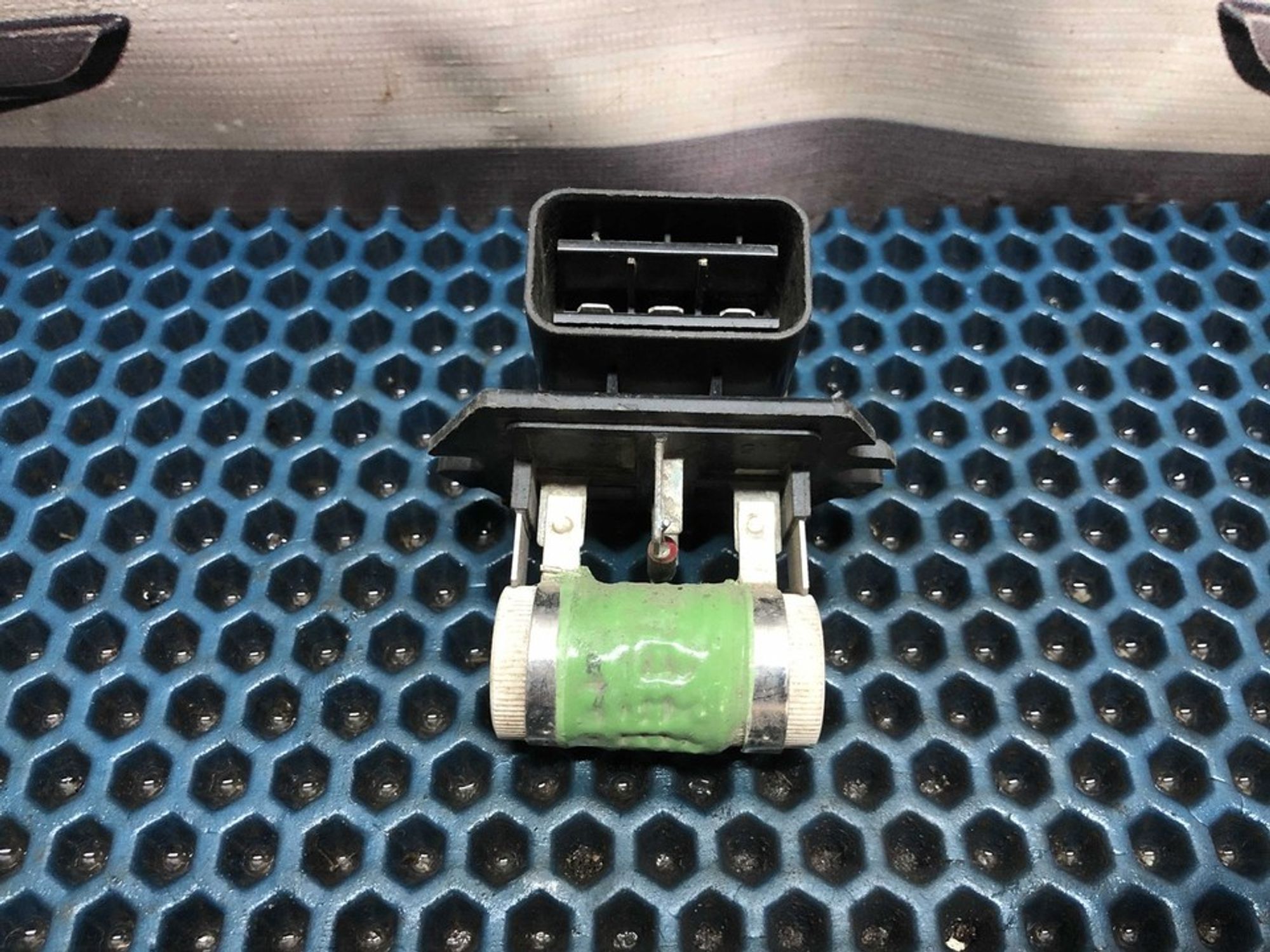 253851M000 Резистор отопителя Hyundai Accent IV, 600 рублей, Нижний Новгород