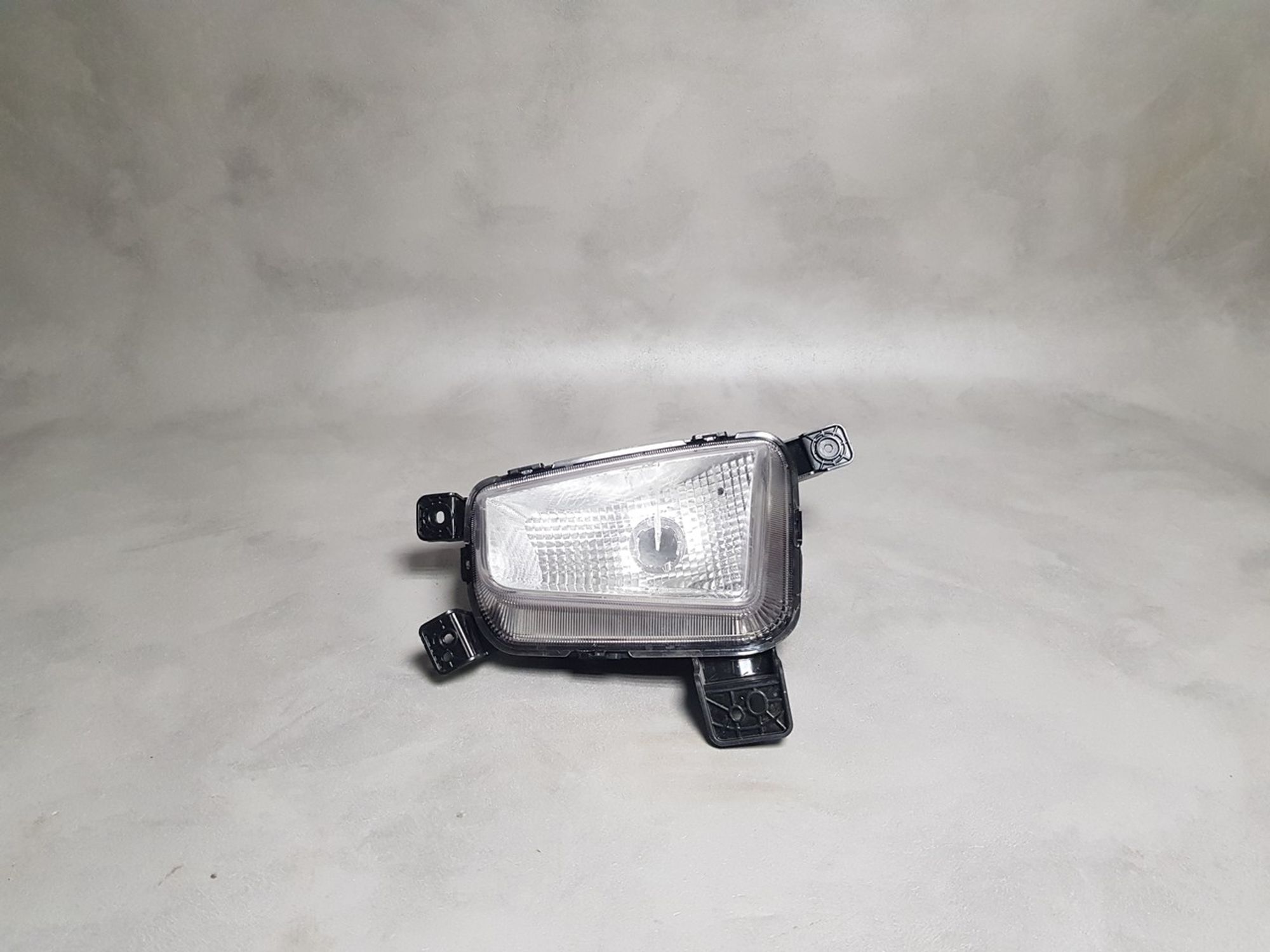 92208M0000 Фара противотуманная правая R Hyundai Creta I, 1100 рублей, Нижний Новгород