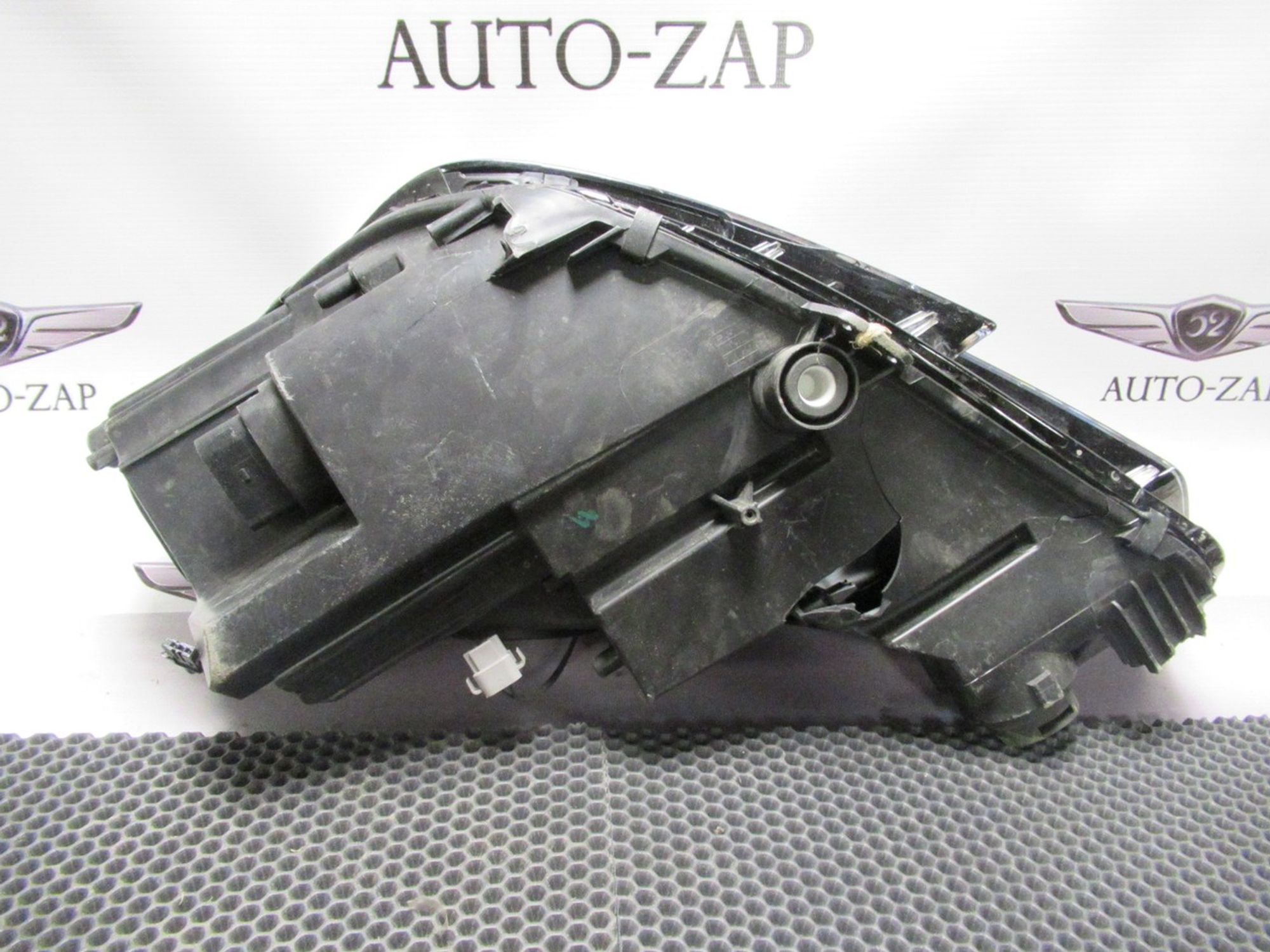 8W0941044 Фара правая R Audi A4 B9, 6200 рублей, Нижний Новгород