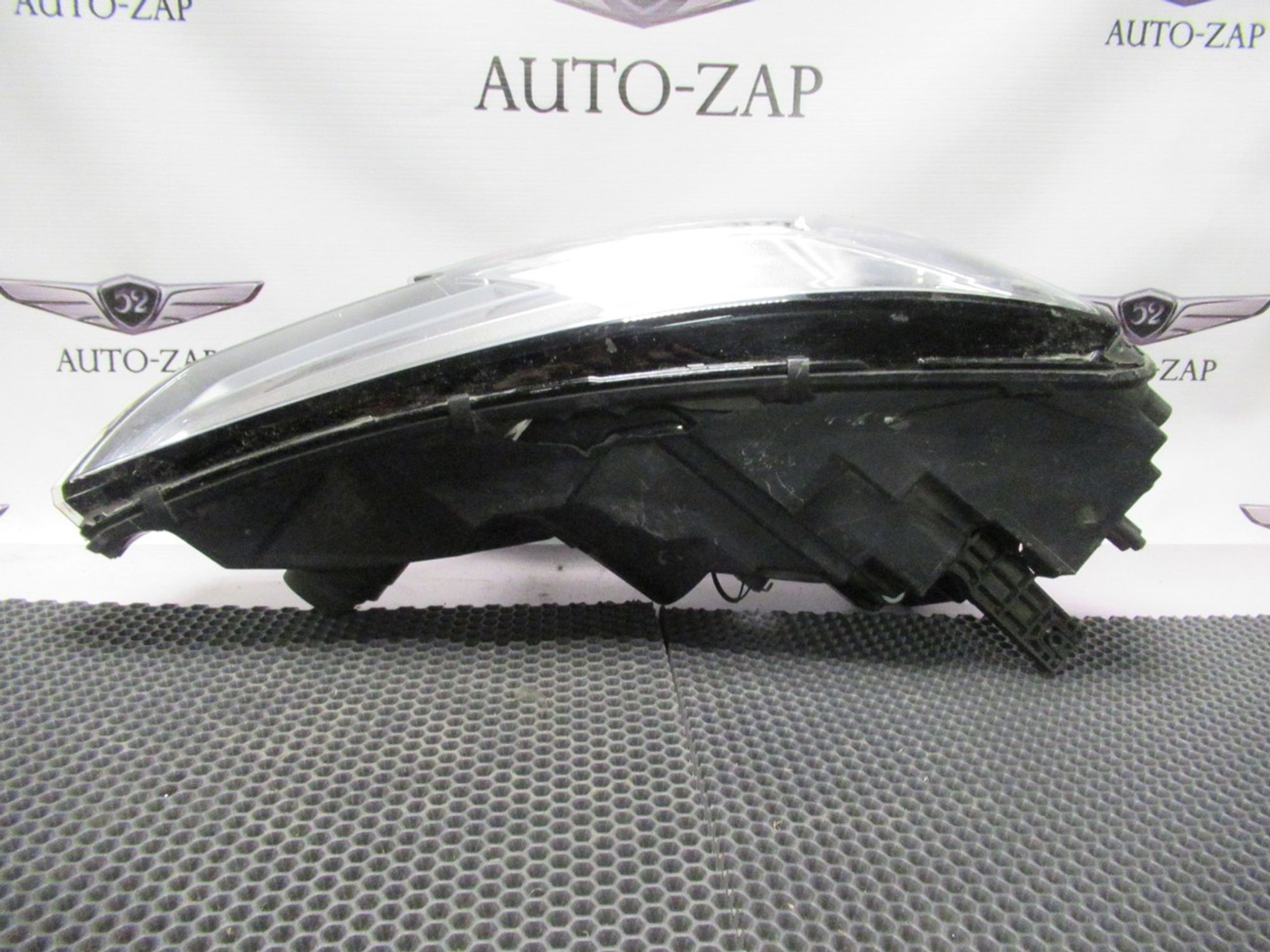 8W0941044 Фара правая R Audi A4 B9, 6200 рублей, Нижний Новгород