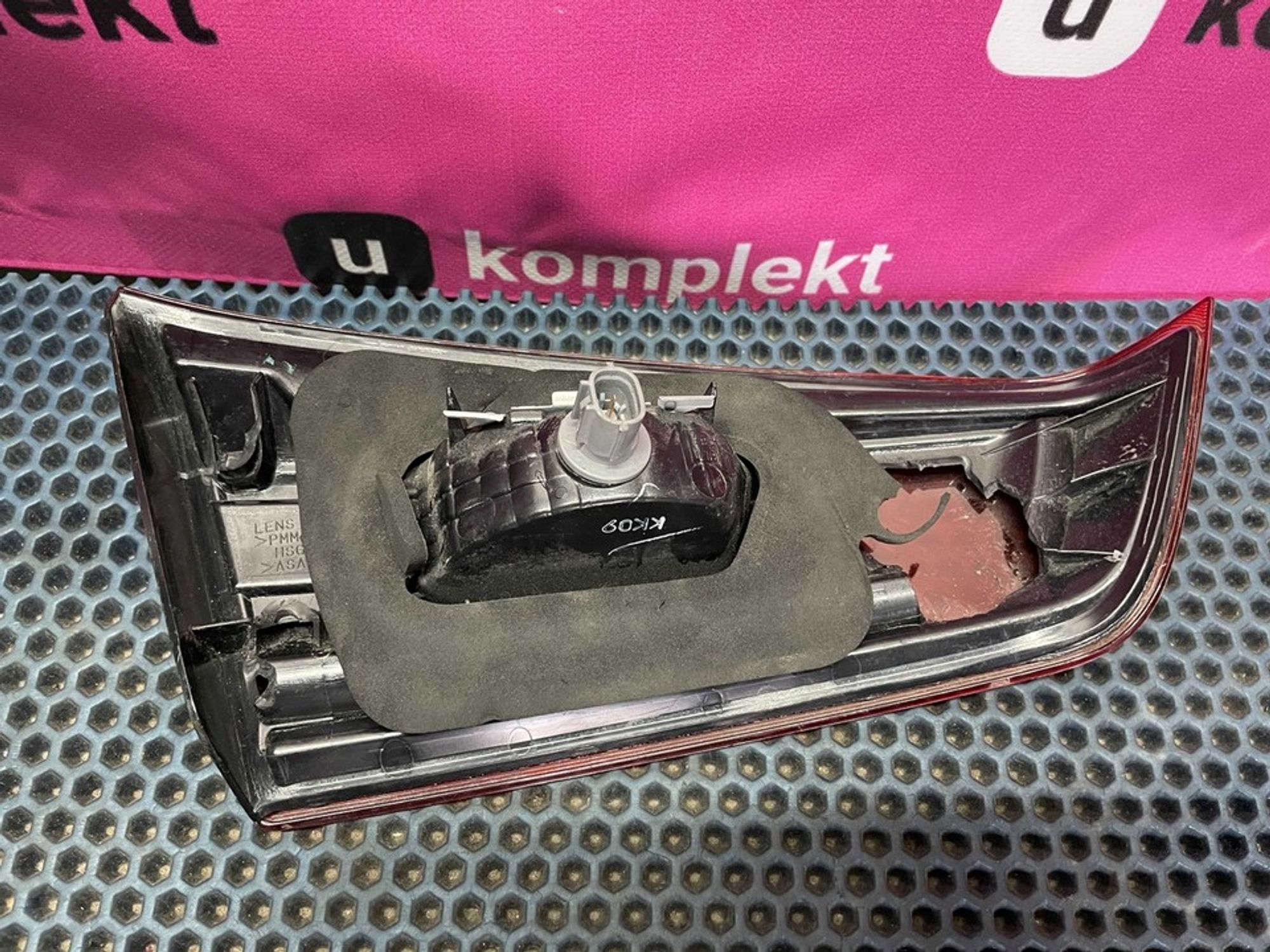 MB121002R Фонарь задний правый внутренний R Mitsubishi ASX, 1000 рублей, Нижний Новгород