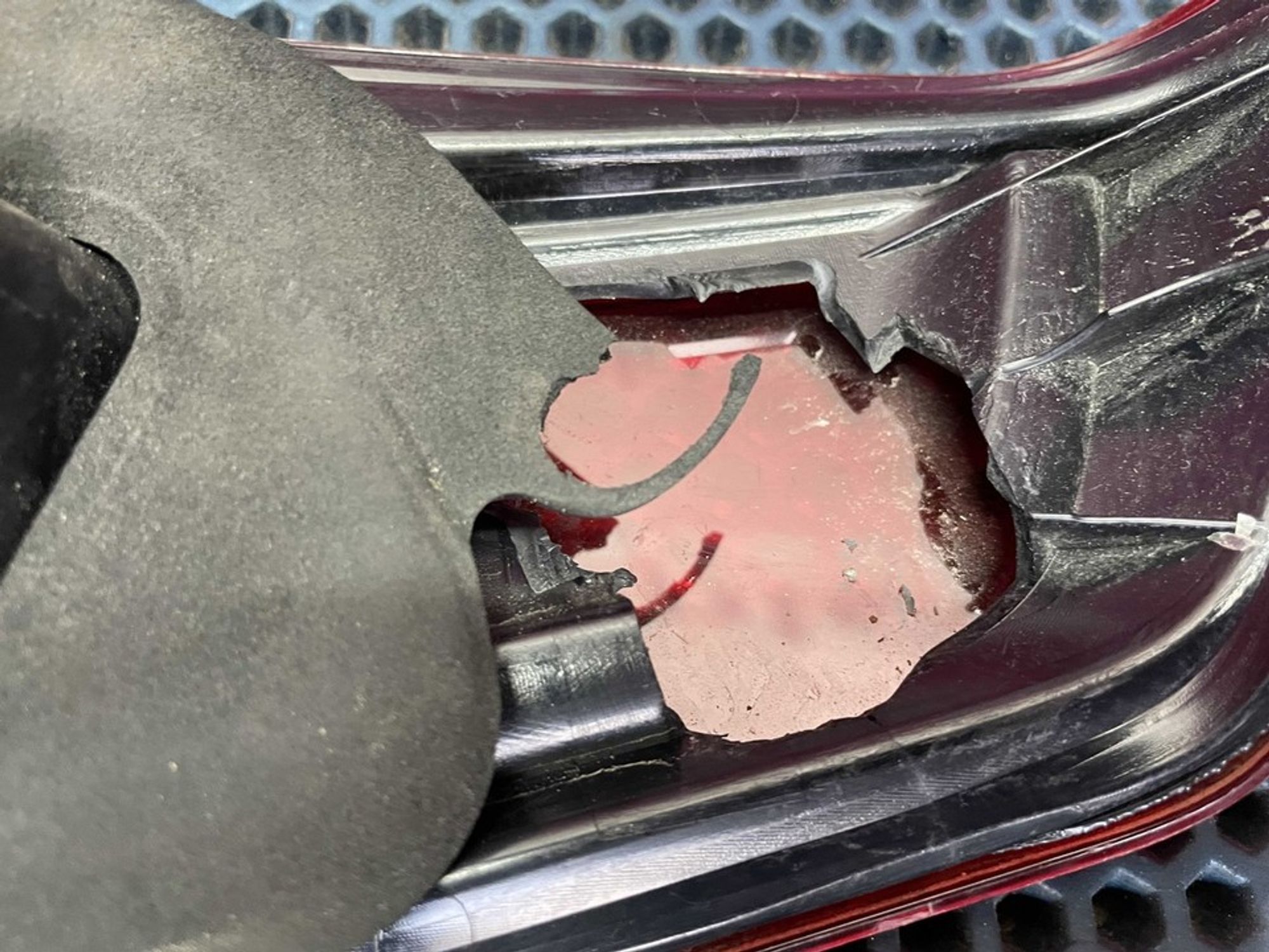 MB121002R Фонарь задний правый внутренний R Mitsubishi ASX, 1000 рублей, Нижний Новгород