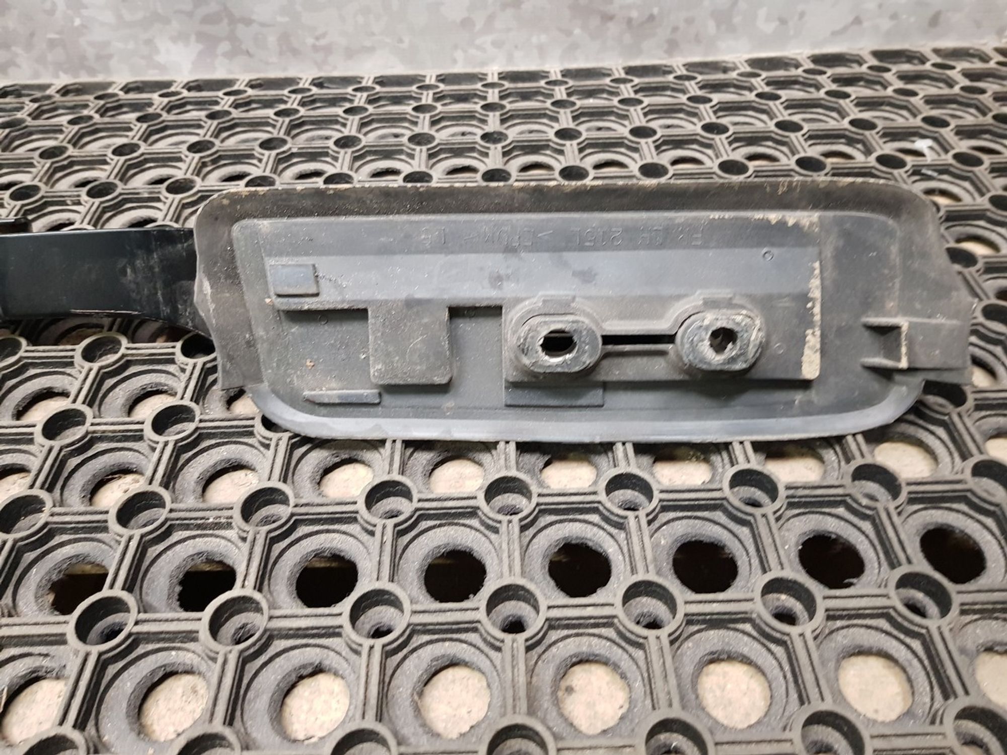 6340860100C0 Рейлинг крыши левый L Toyota Land Cruiser 200, 3000 рублей, Нижний Новгород