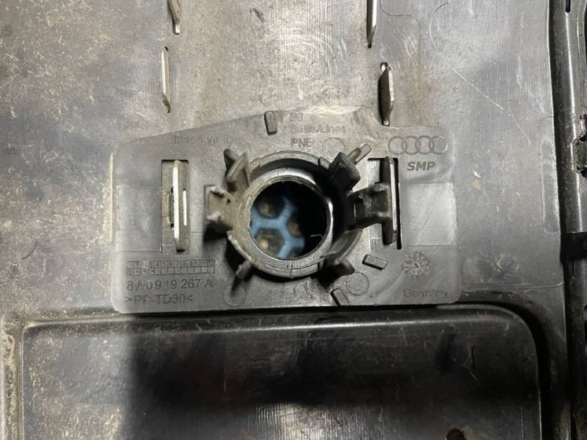 8W0853651A Решетка радиатора Audi A4 B9, 2700 рублей, Нижний Новгород