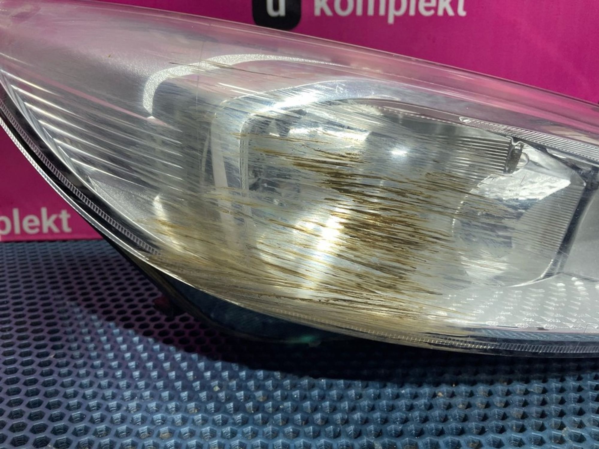 F1EB13W029AEB Фара правая R Ford Focus III, 2800 рублей, Нижний Новгород