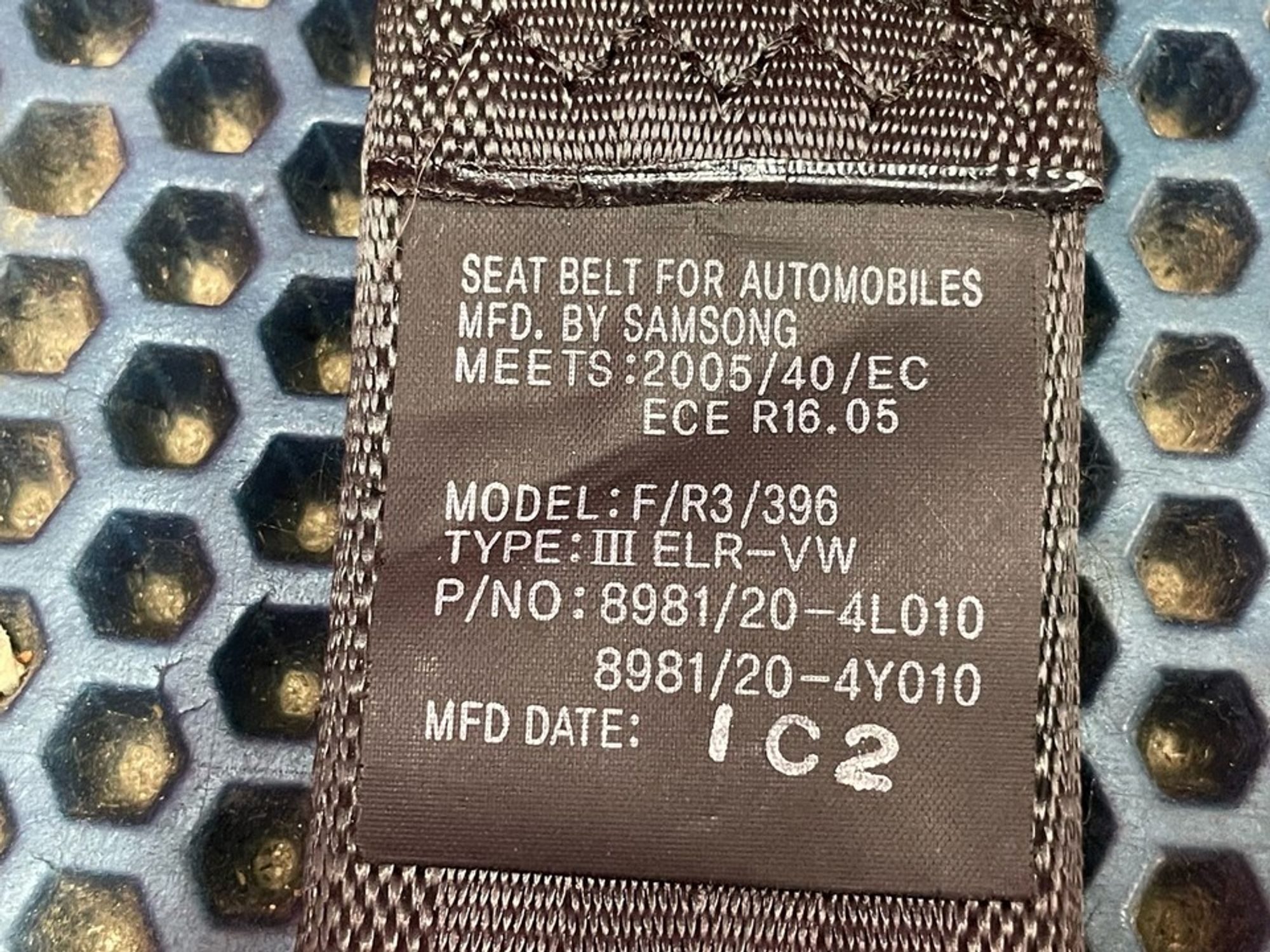 898204L010 Ремень безопасности задний правый R Hyundai Solaris I, 500 рублей, Нижний Новгород