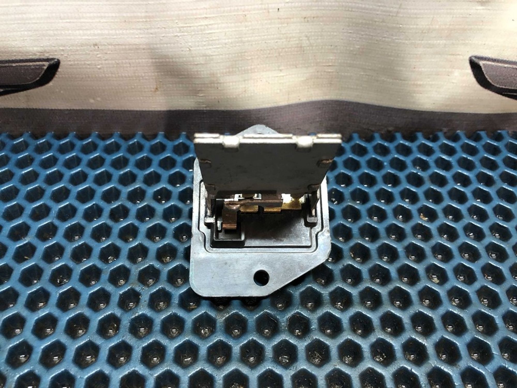 971281R000 Резистор отопителя Hyundai Solaris I, 500 рублей, Нижний Новгород