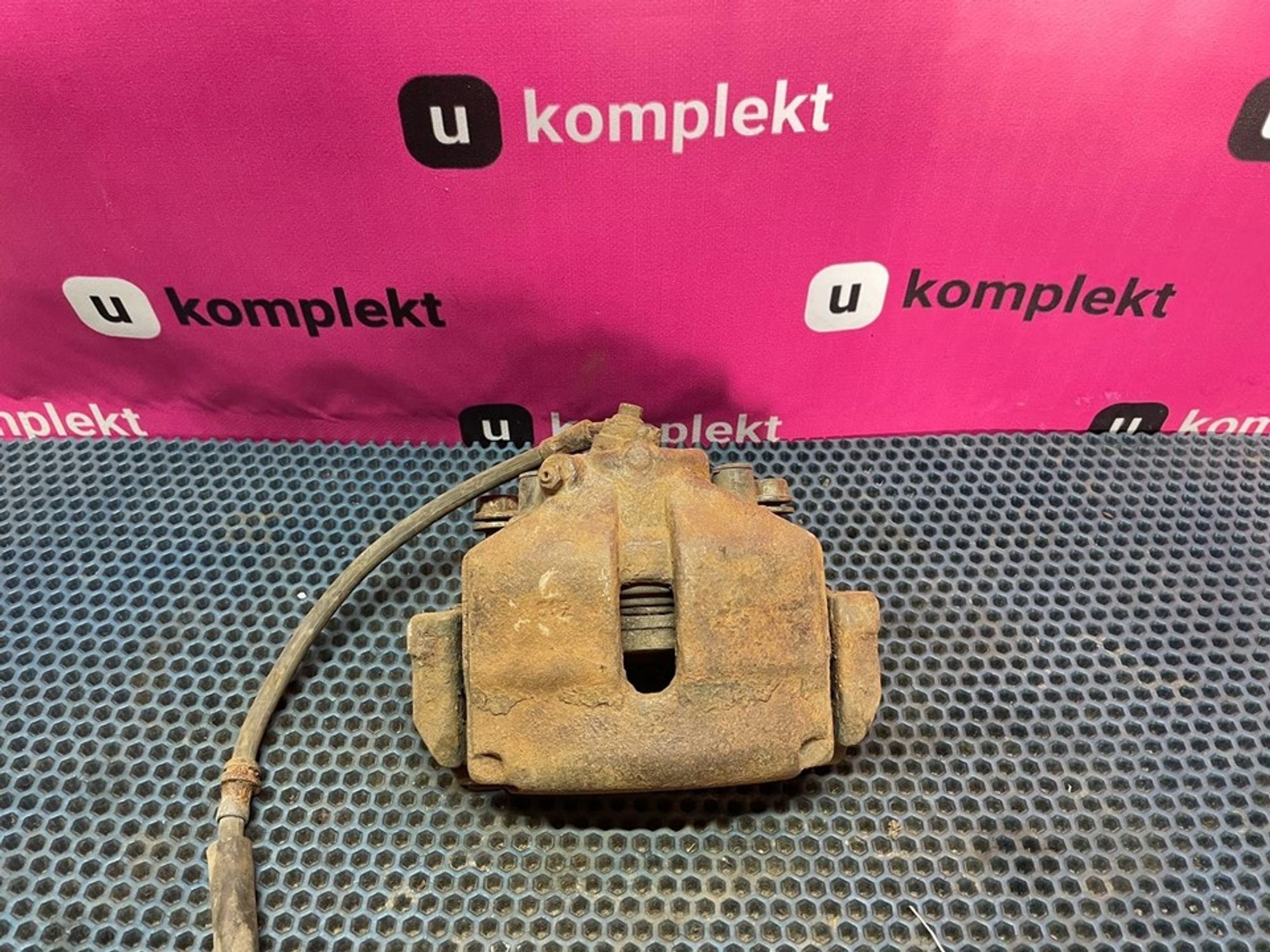 1K0615124 Суппорт передний правый R Audi A1 8X, 1000 рублей, Нижний Новгород