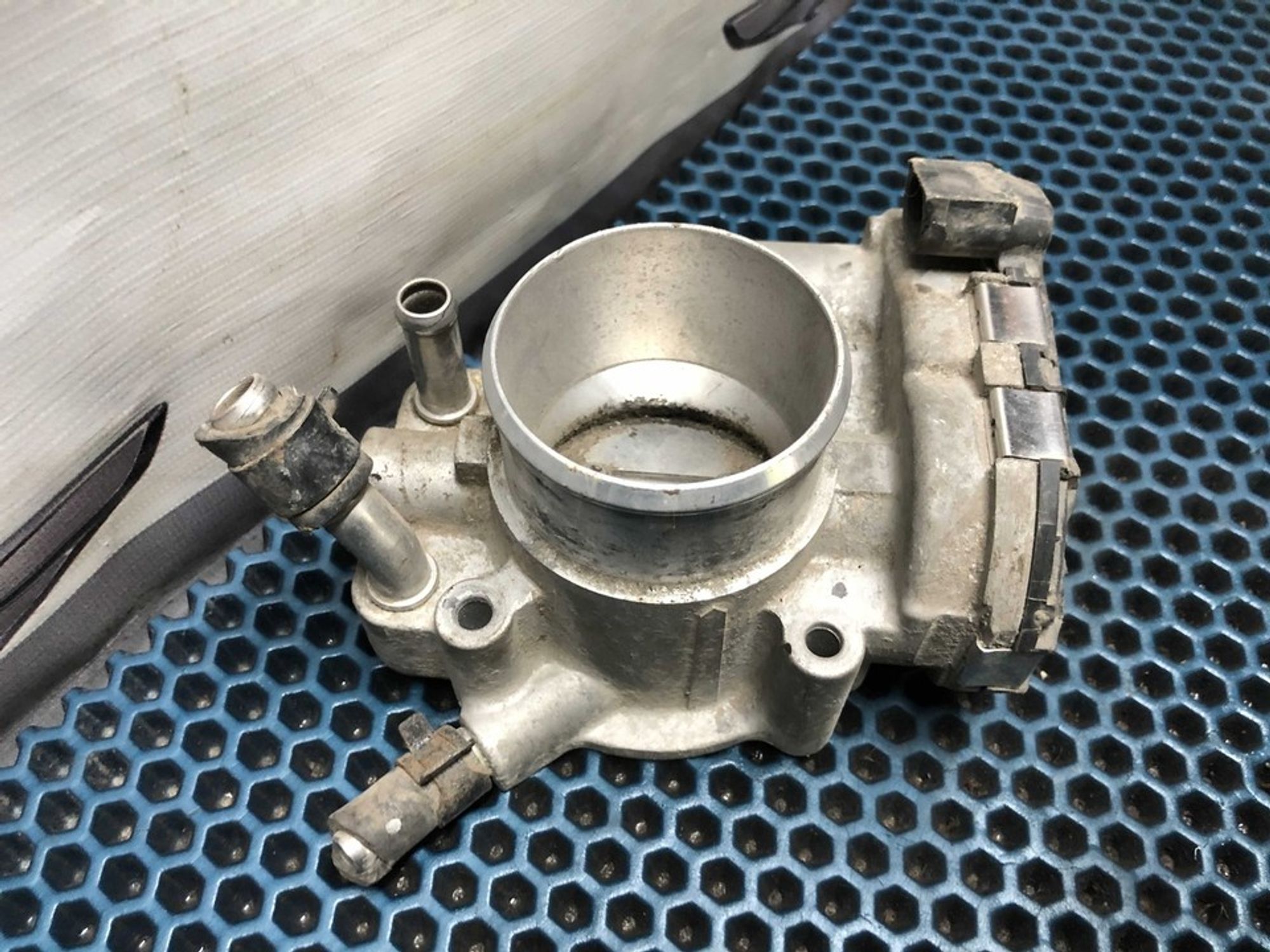 351002B150 Заслонка дроссельная Hyundai Solaris I, 700 рублей, Нижний Новгород