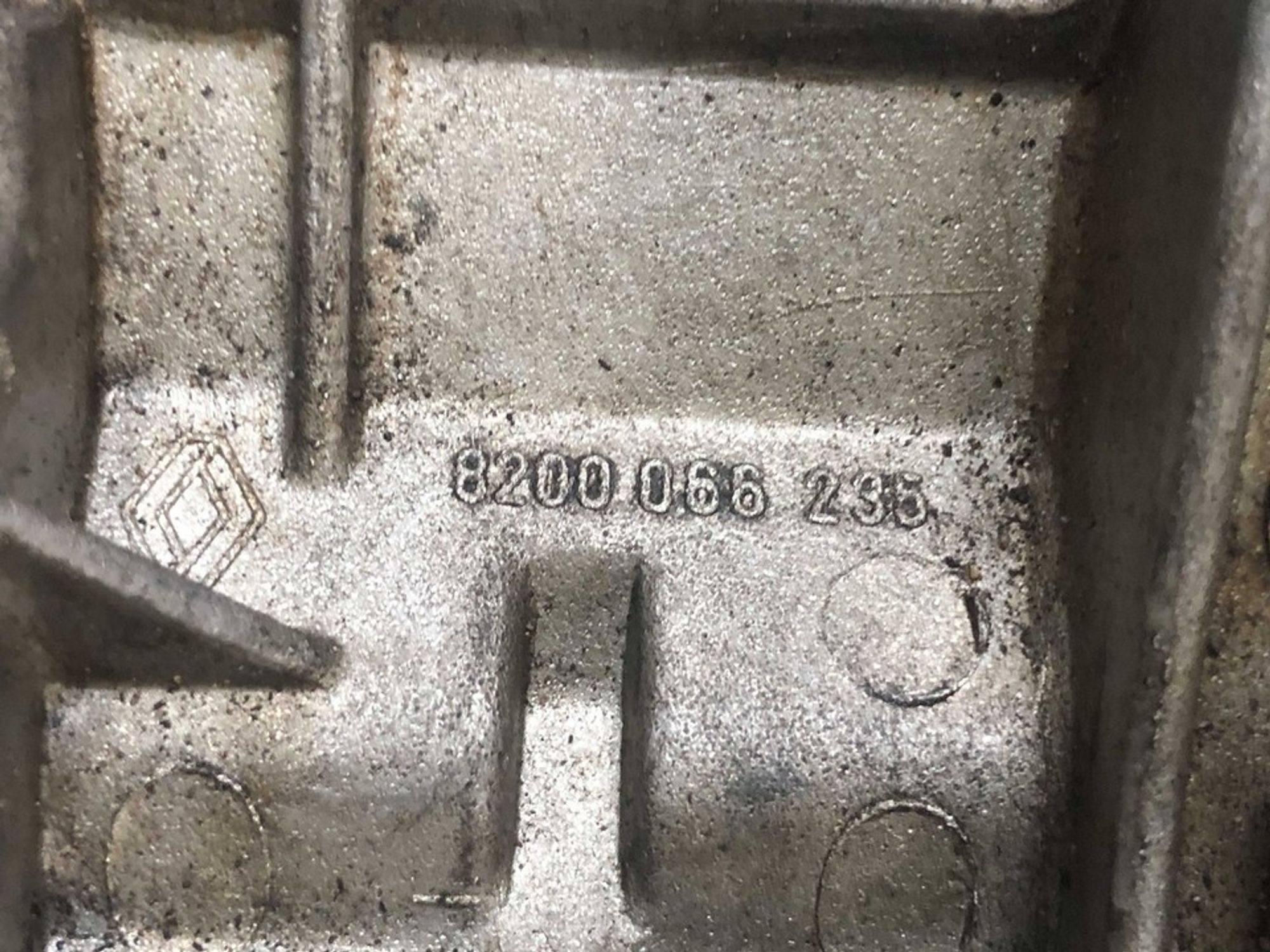 8200066235 Насос масляный Renault Clio II, 1400 рублей, Нижний Новгород