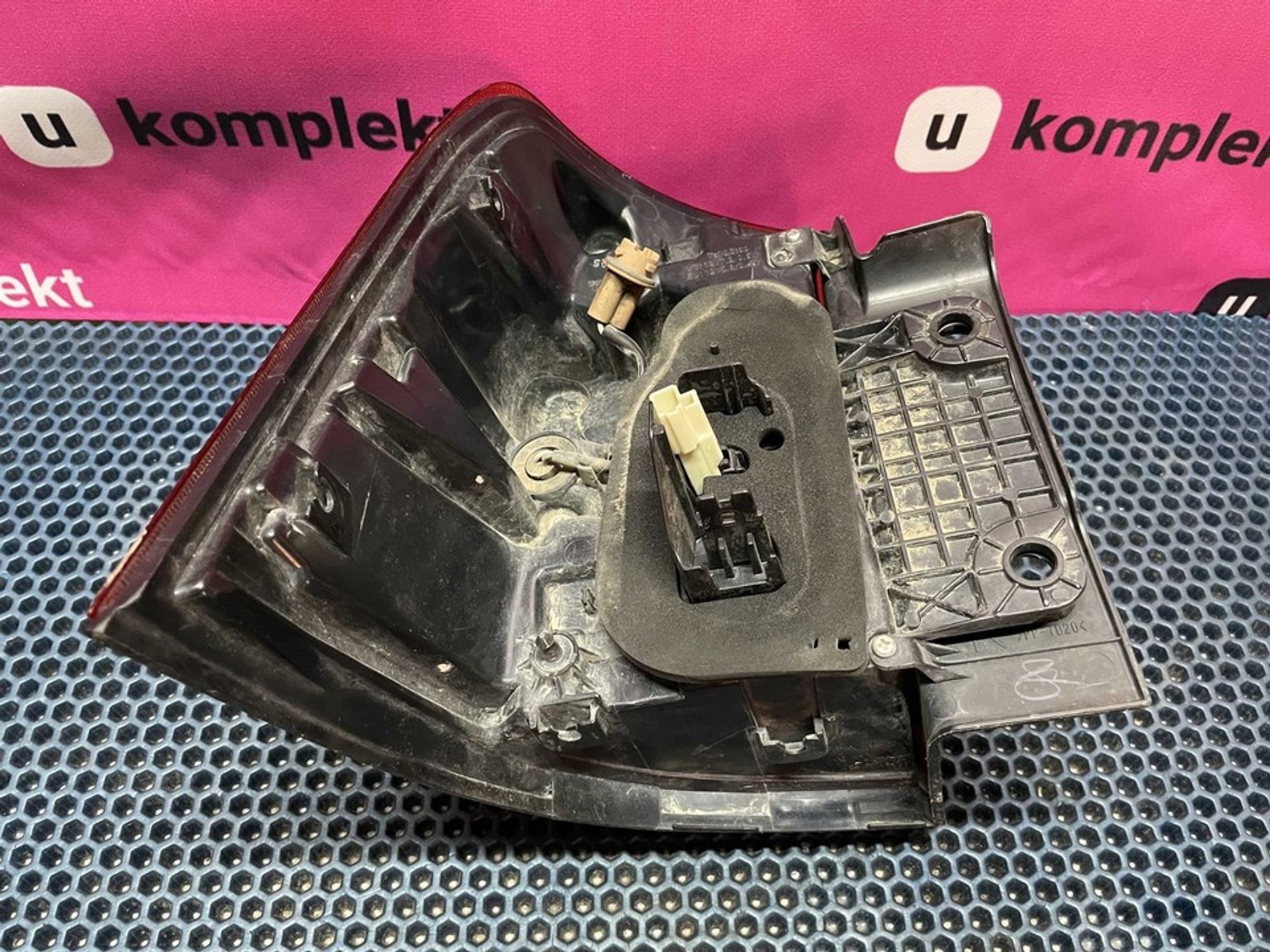 8155160A80 Фонарь задний правый наружный R Toyota Land Cruiser 200, 1500 рублей, Нижний Новгород